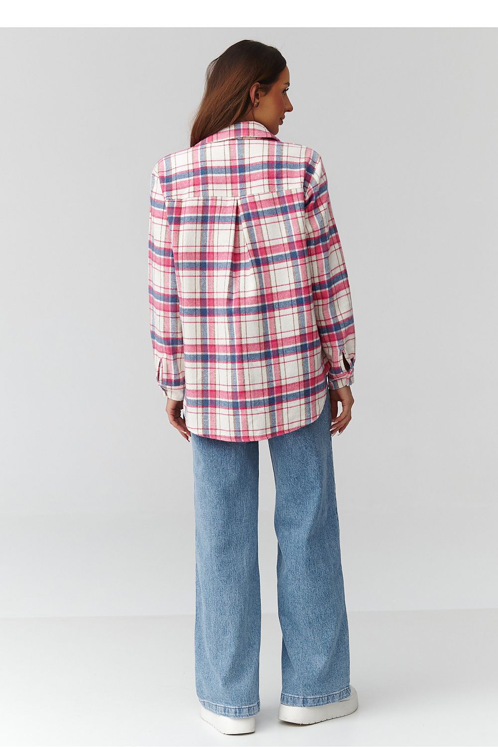 Long sleeve shirt model 224093 Makadamia