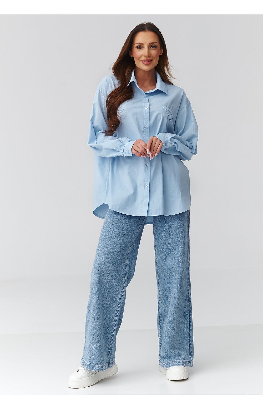 Long sleeve shirt model 224102 Makadamia