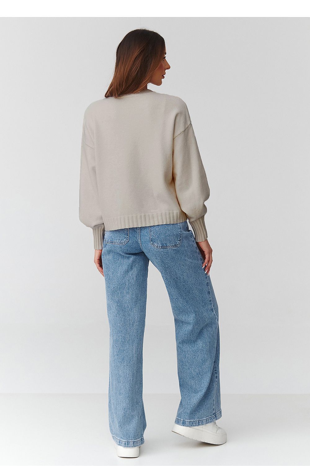 Jumper model 224108 Makadamia