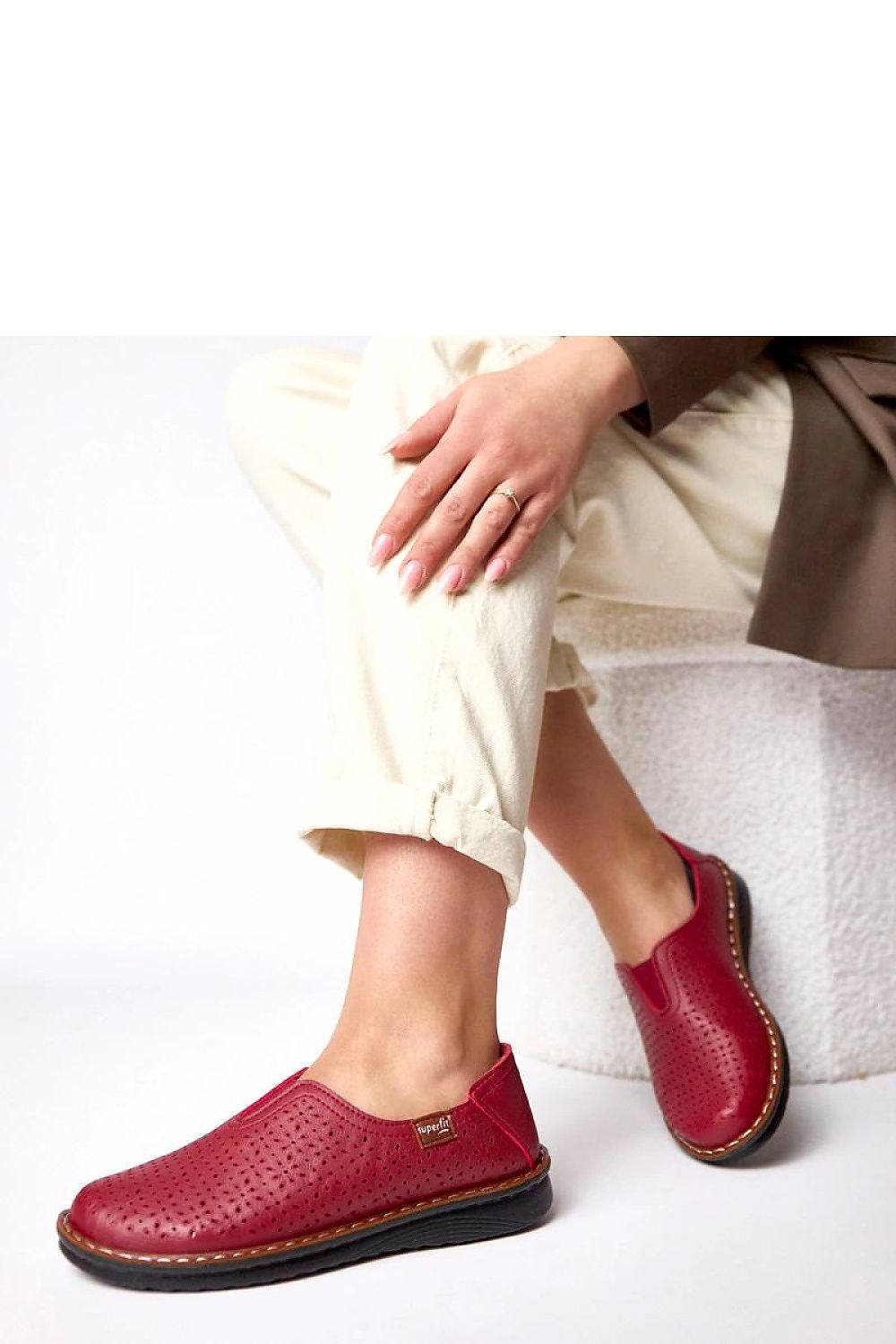 Half shoes model 224163 Solea