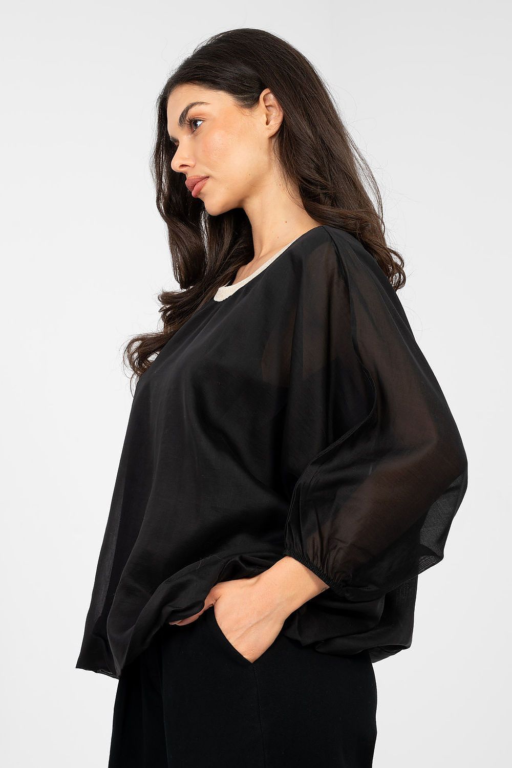 Blouse model 224388 Italy Moda