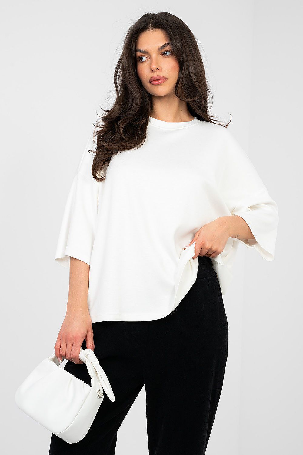 Blouse model 224647 Rue Paris