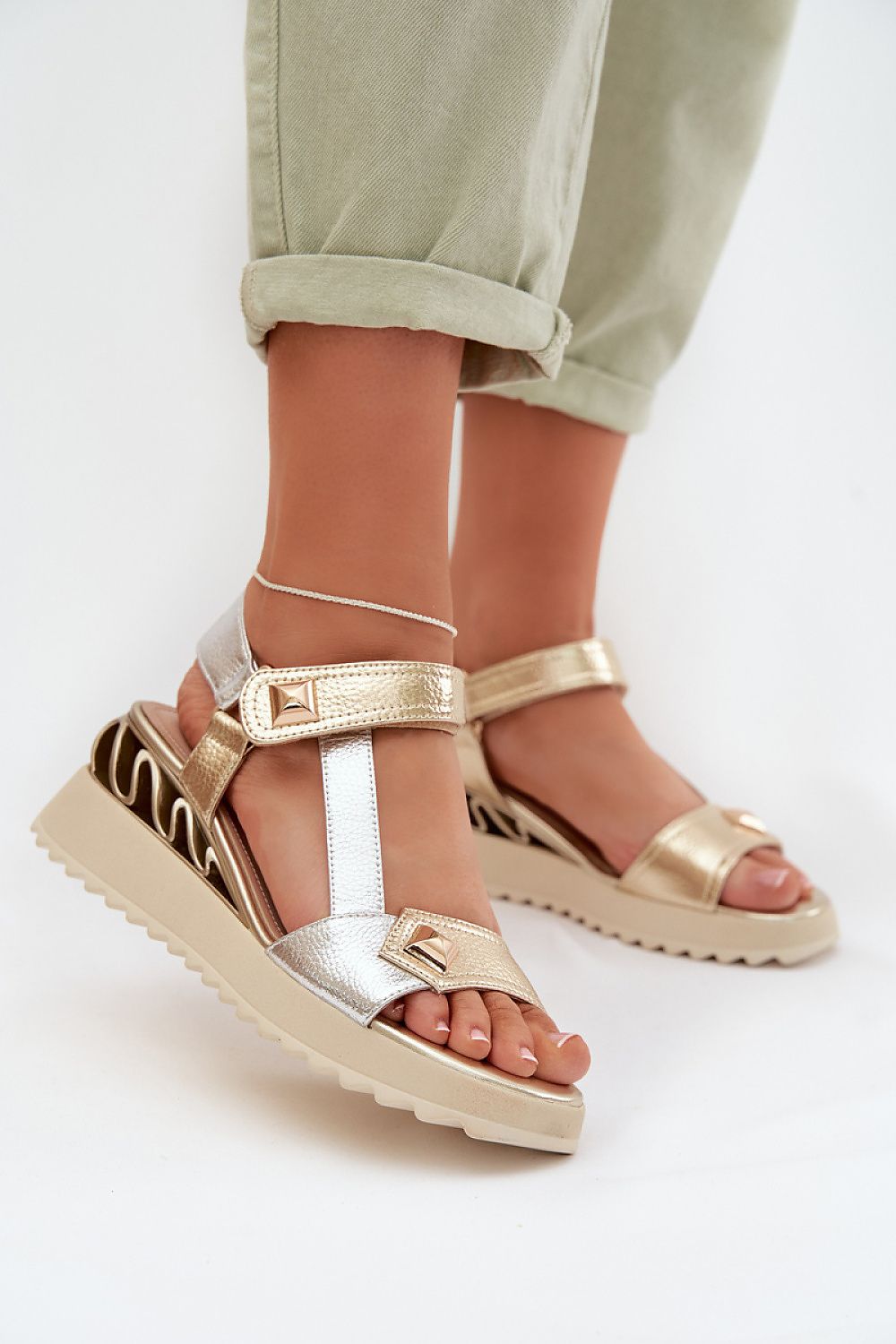 Buskin model 225201 Step in style