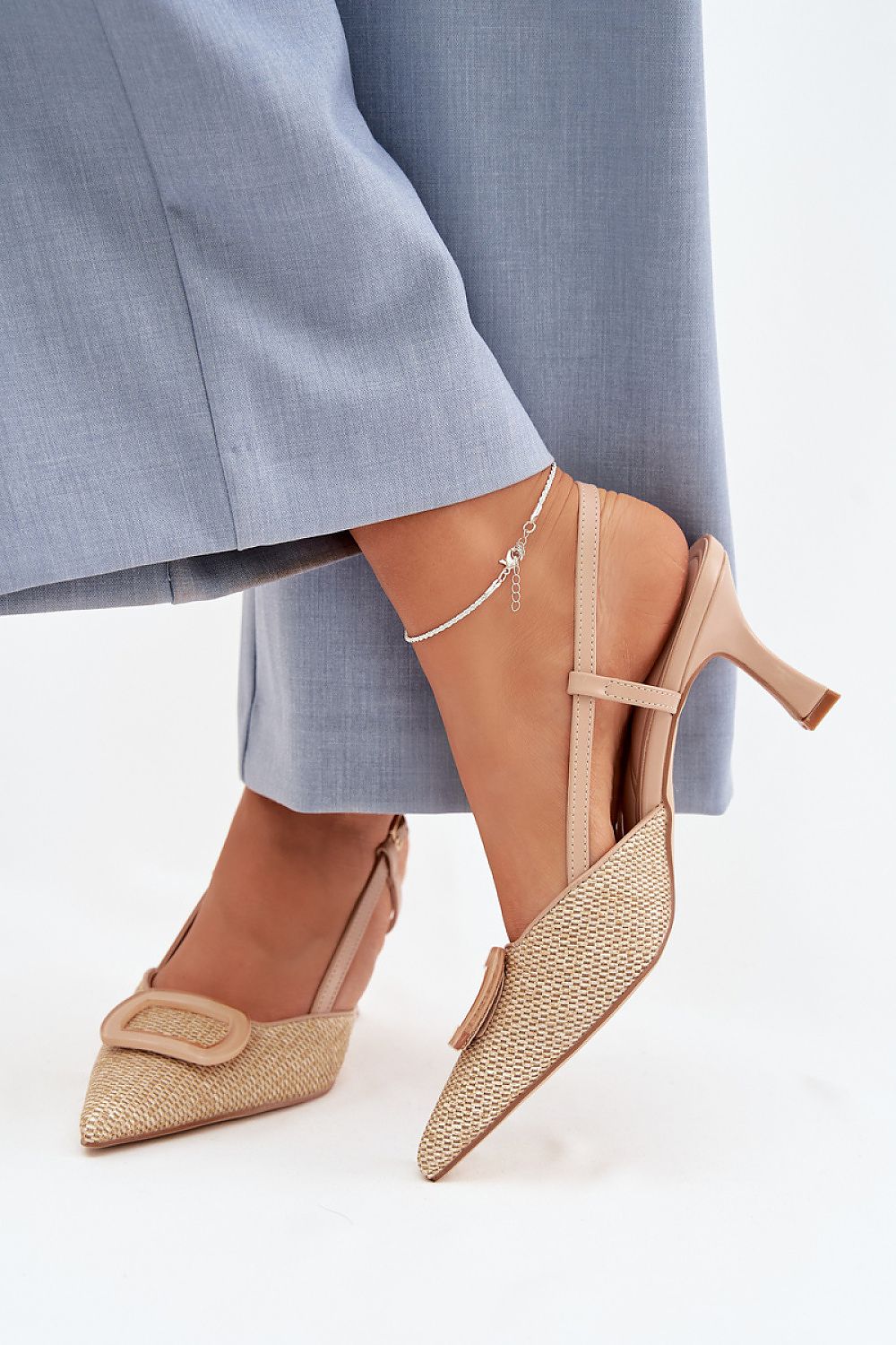 Heel sandals model 225205 Step in style