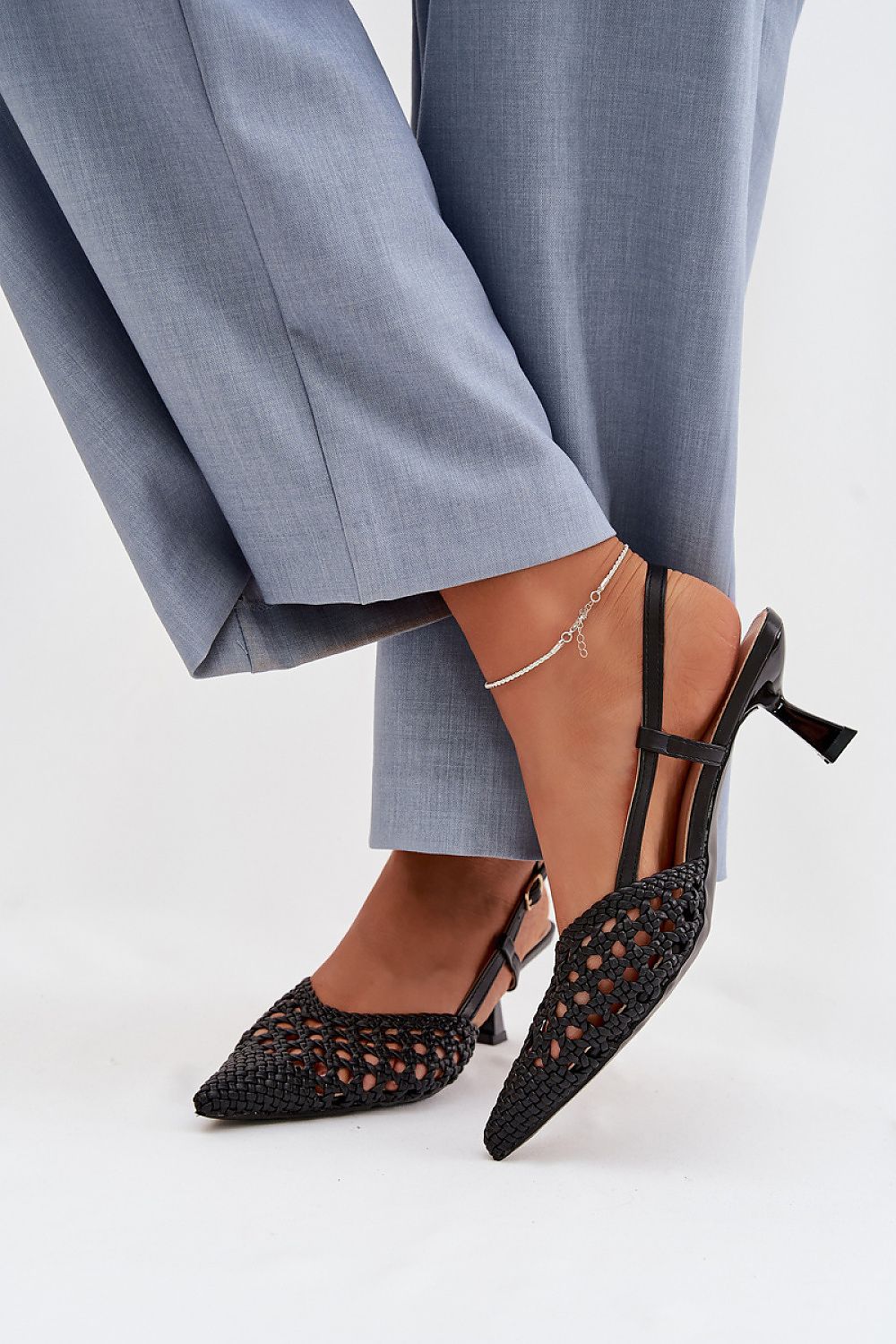 Heel sandals model 225221 Step in style