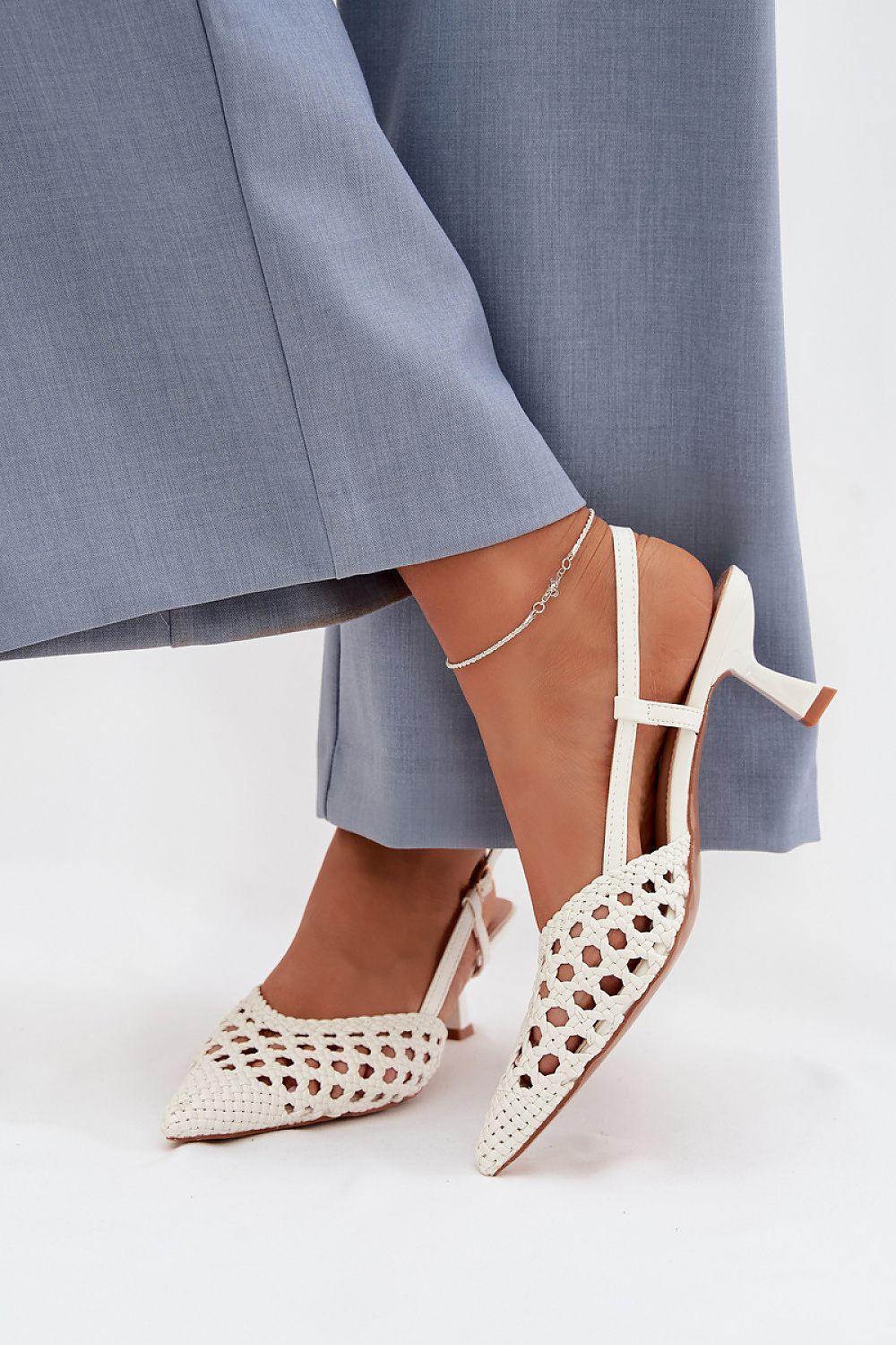 Heel sandals model 225223 Step in style