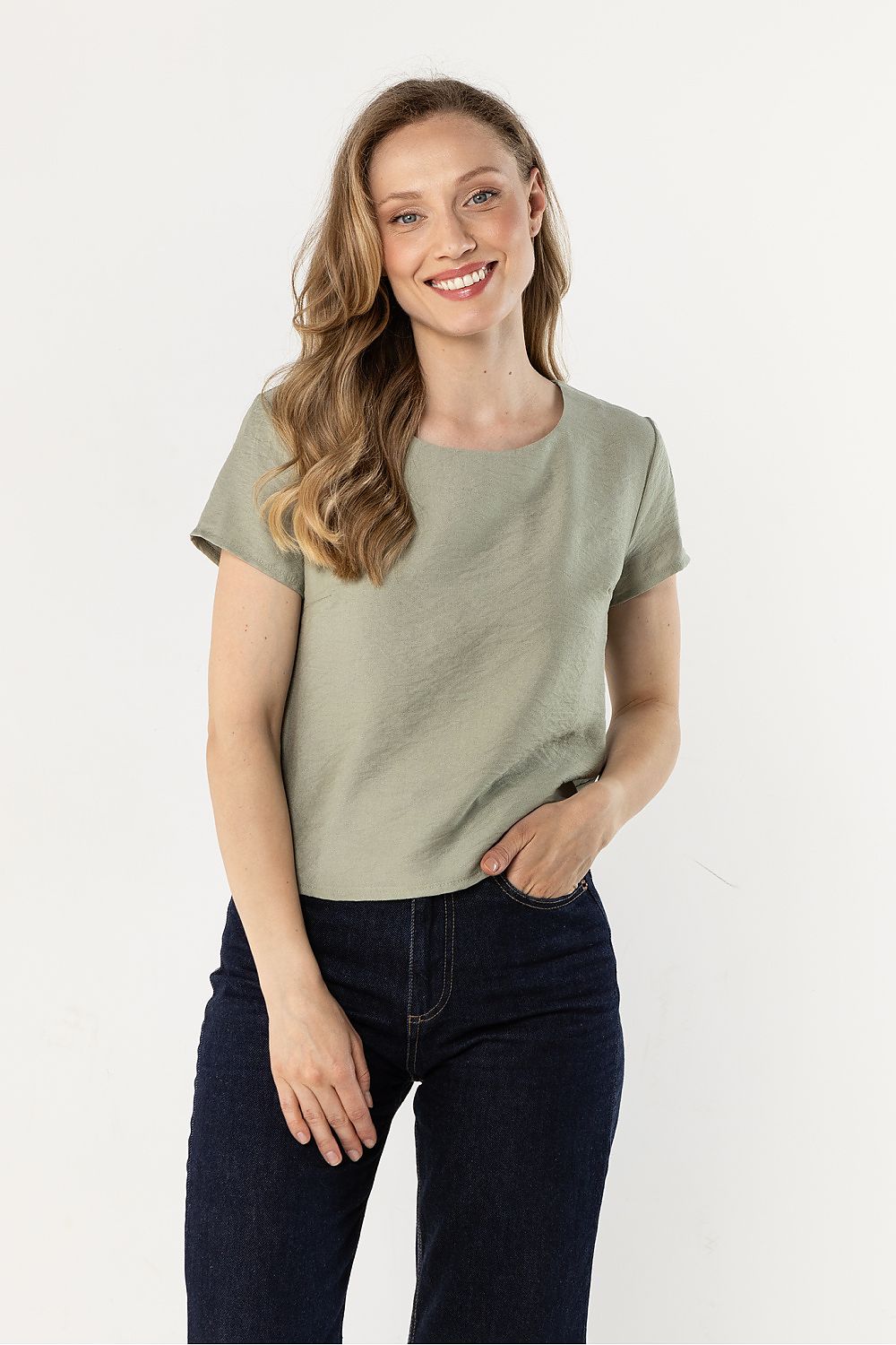 Blouse model 225335 awama