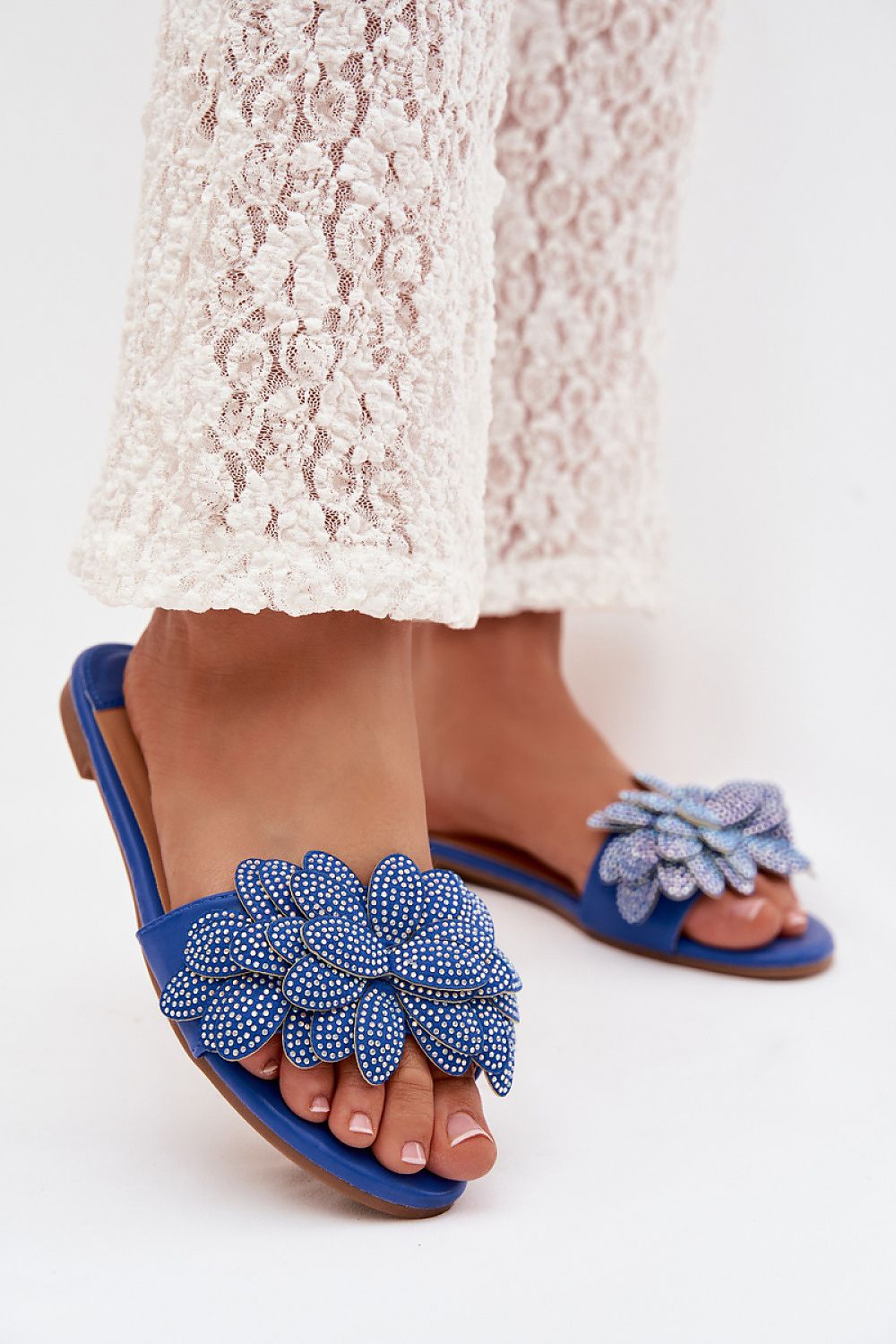 Flip-flops model 225384 Step in style
