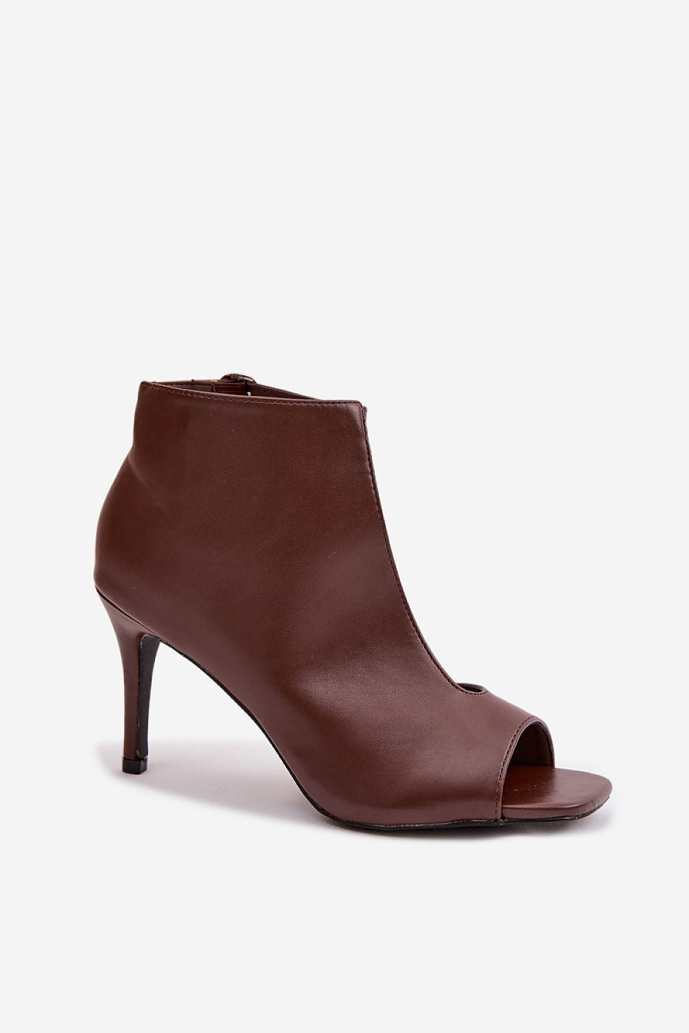 Heel sandals model 225401 Step in style