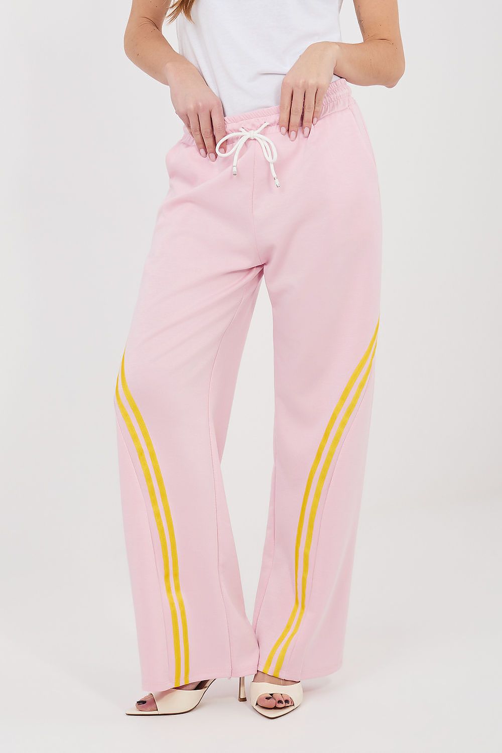 Tracksuit trousers model 225415 Rue Paris