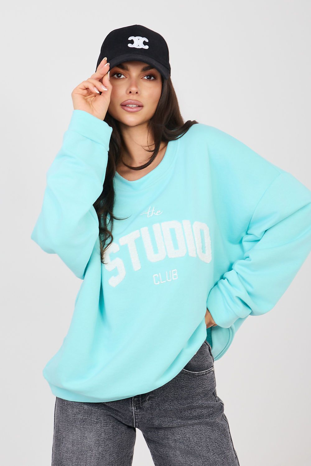 Sweatshirt model 225469 Relevance