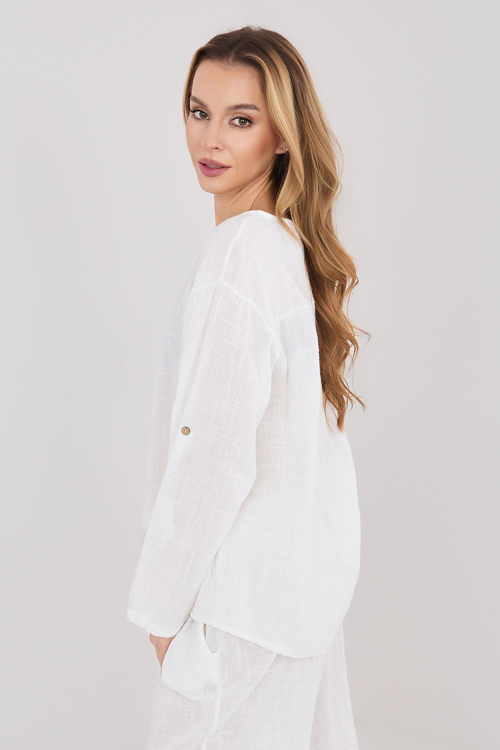 Blouse model 225507 Italy Moda