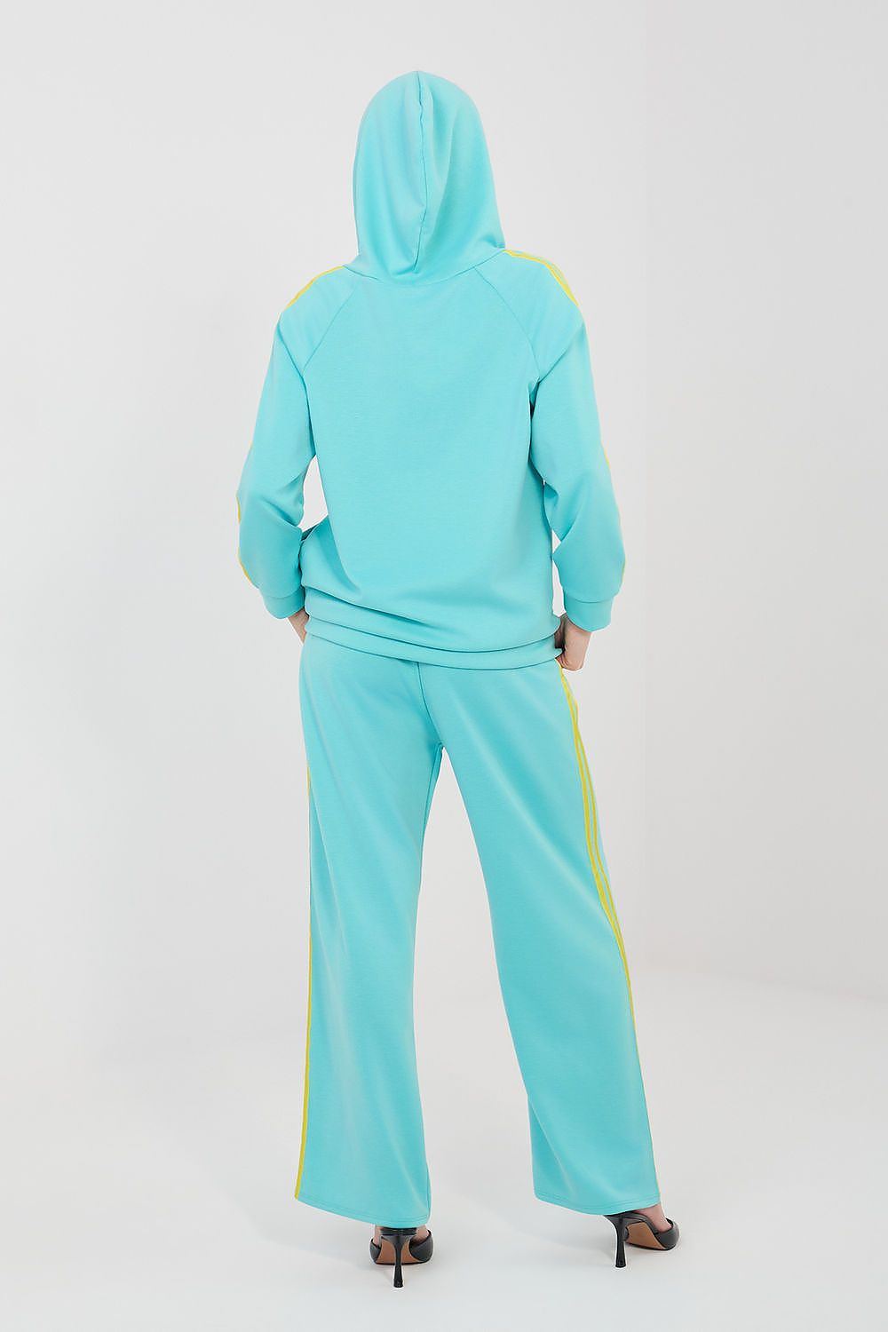 Set model 225541 Rue Paris