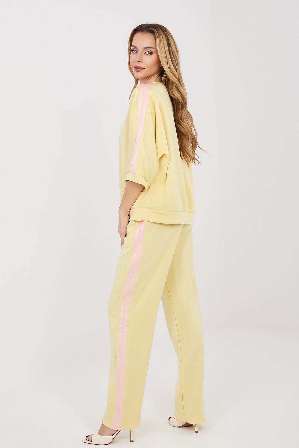 Set model 225549 Rue Paris