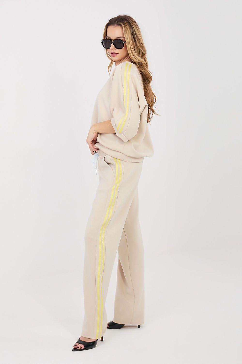 Set model 225550 Rue Paris