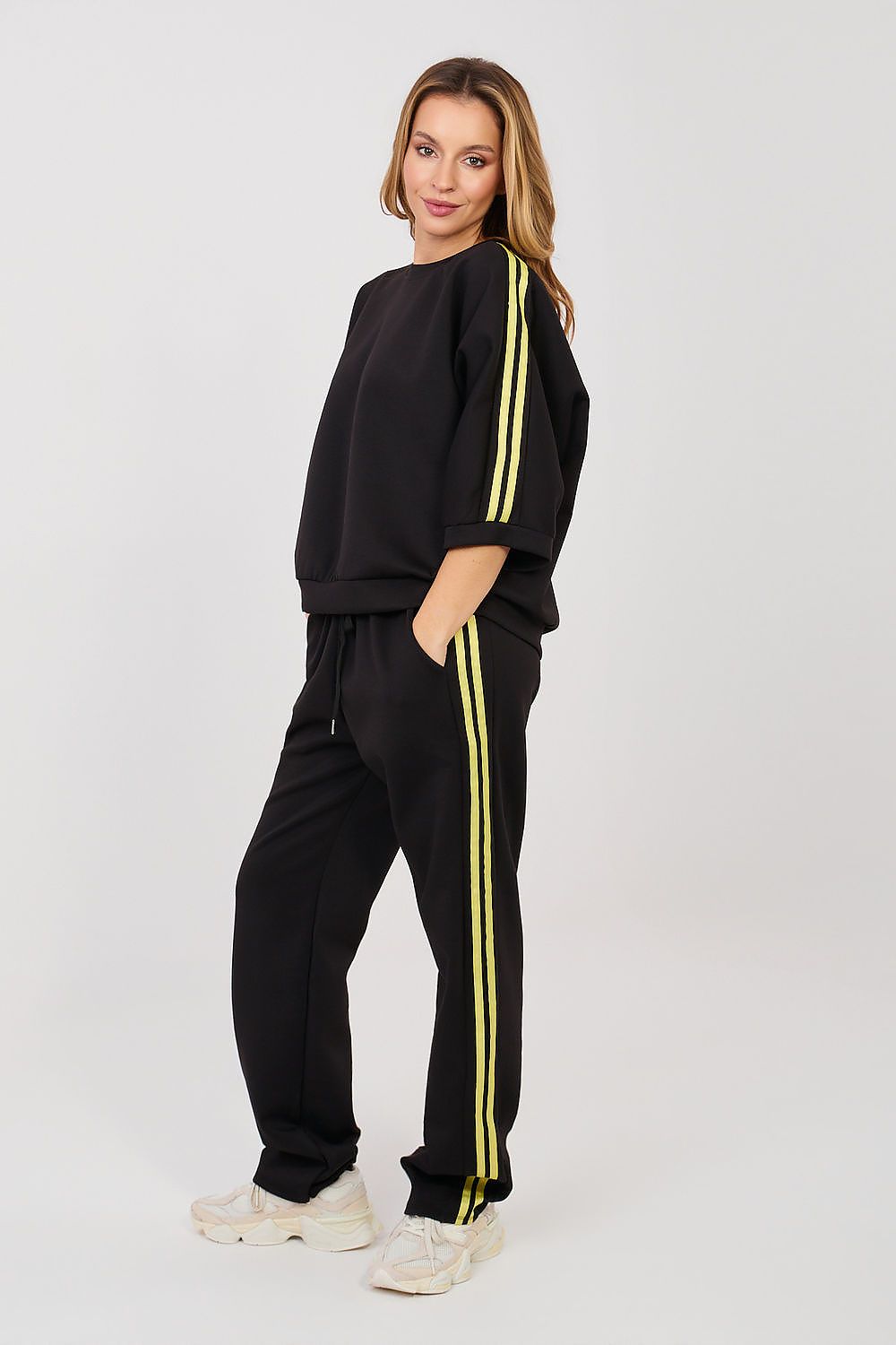 Set model 225552 Rue Paris