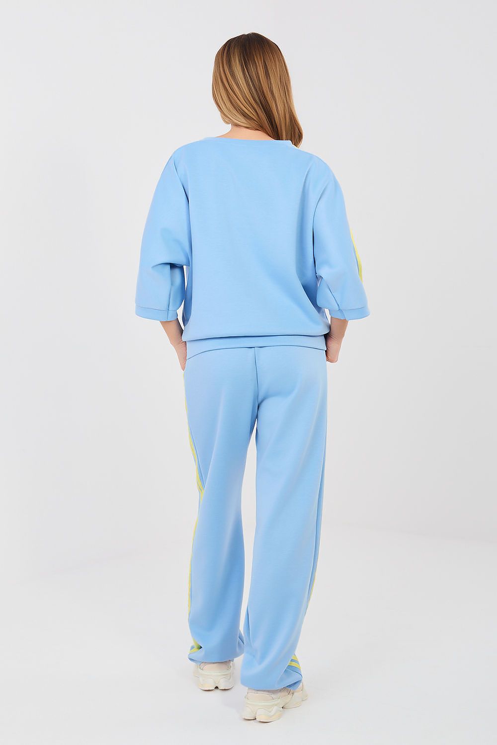 Set model 225554 Rue Paris