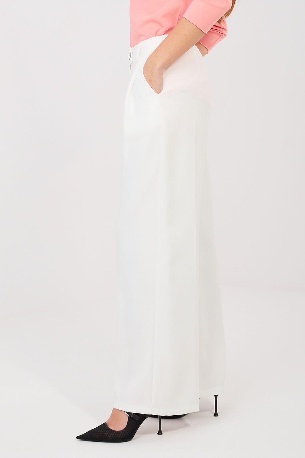 Women trousers model 225560 Rue Paris