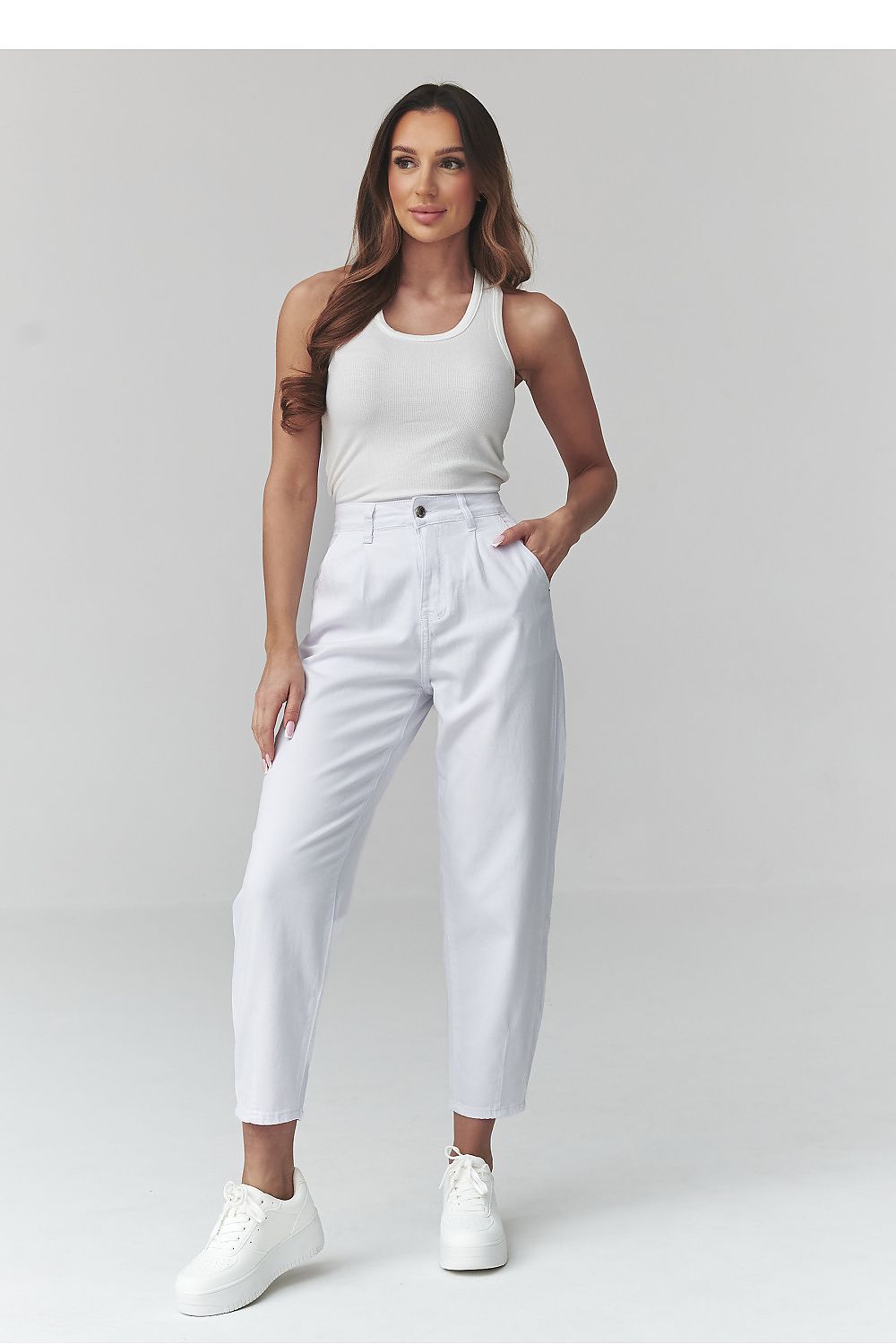 Jeans model 225702 Makadamia