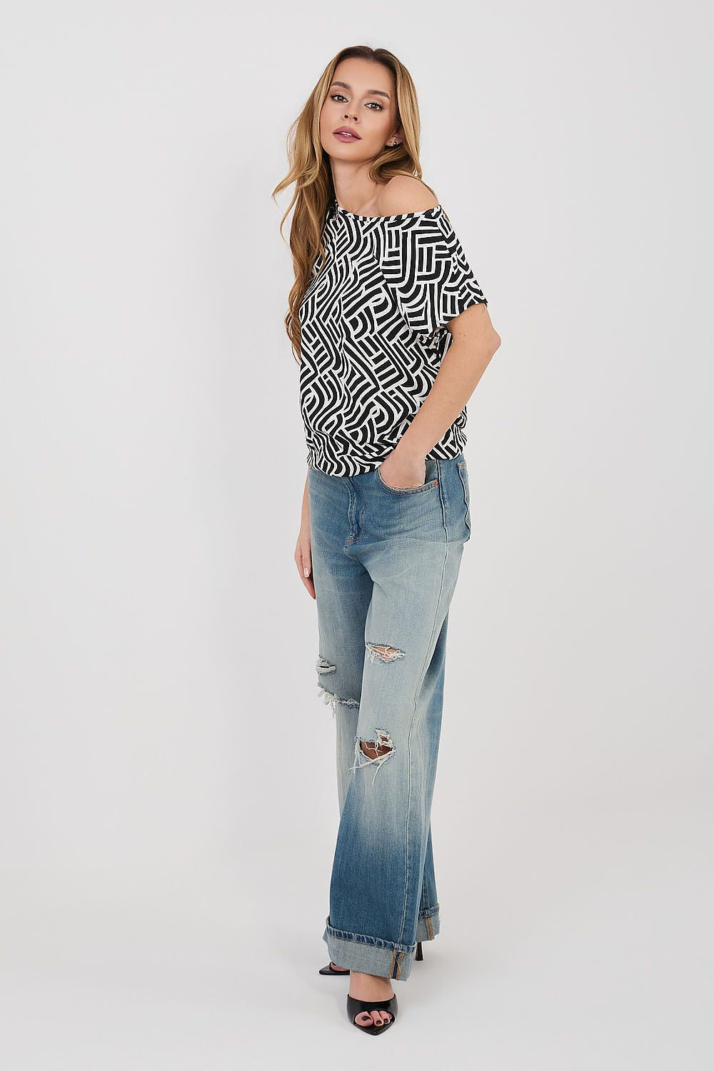 Blouse model 225709 Sublevel