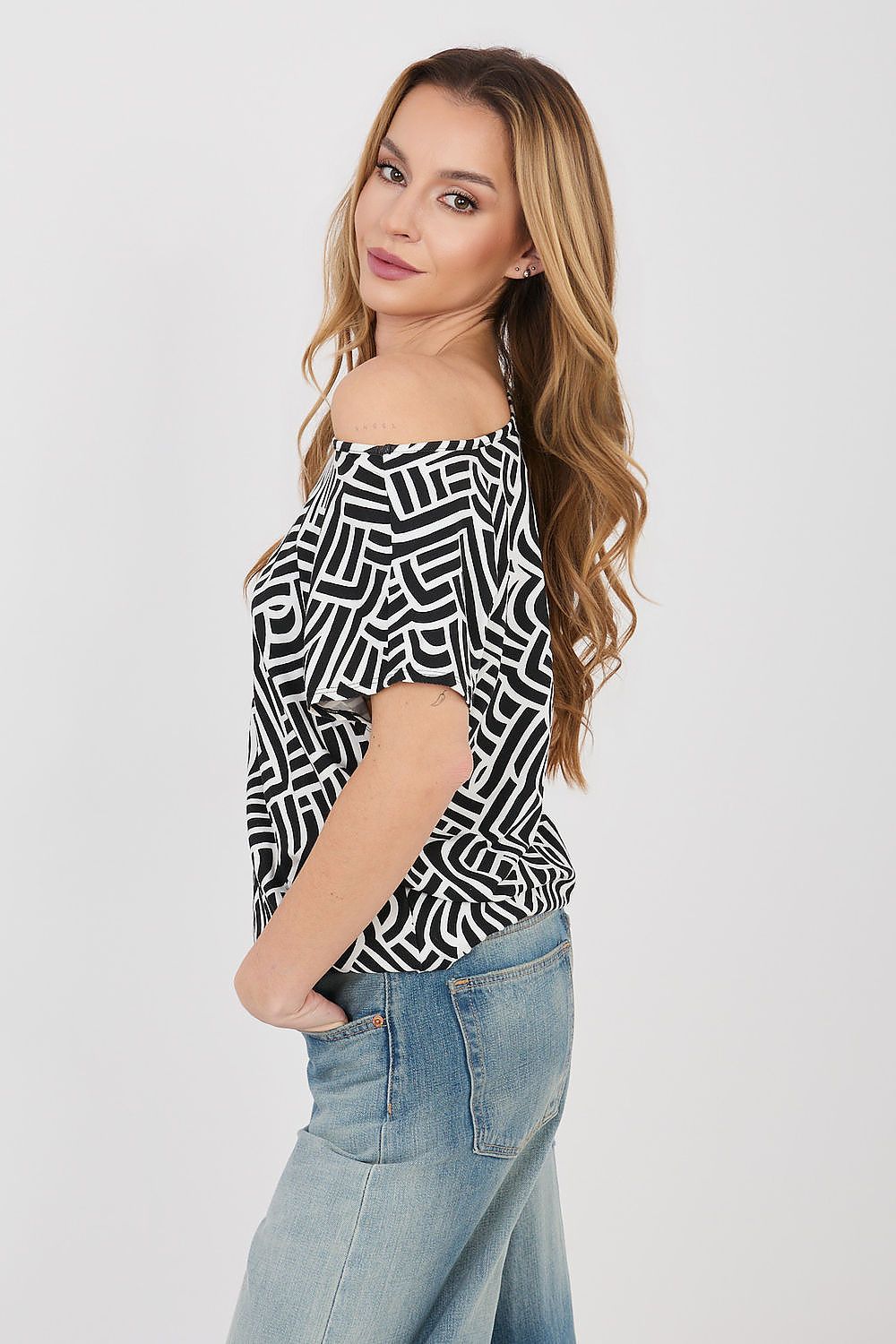 Blouse model 225709 Sublevel