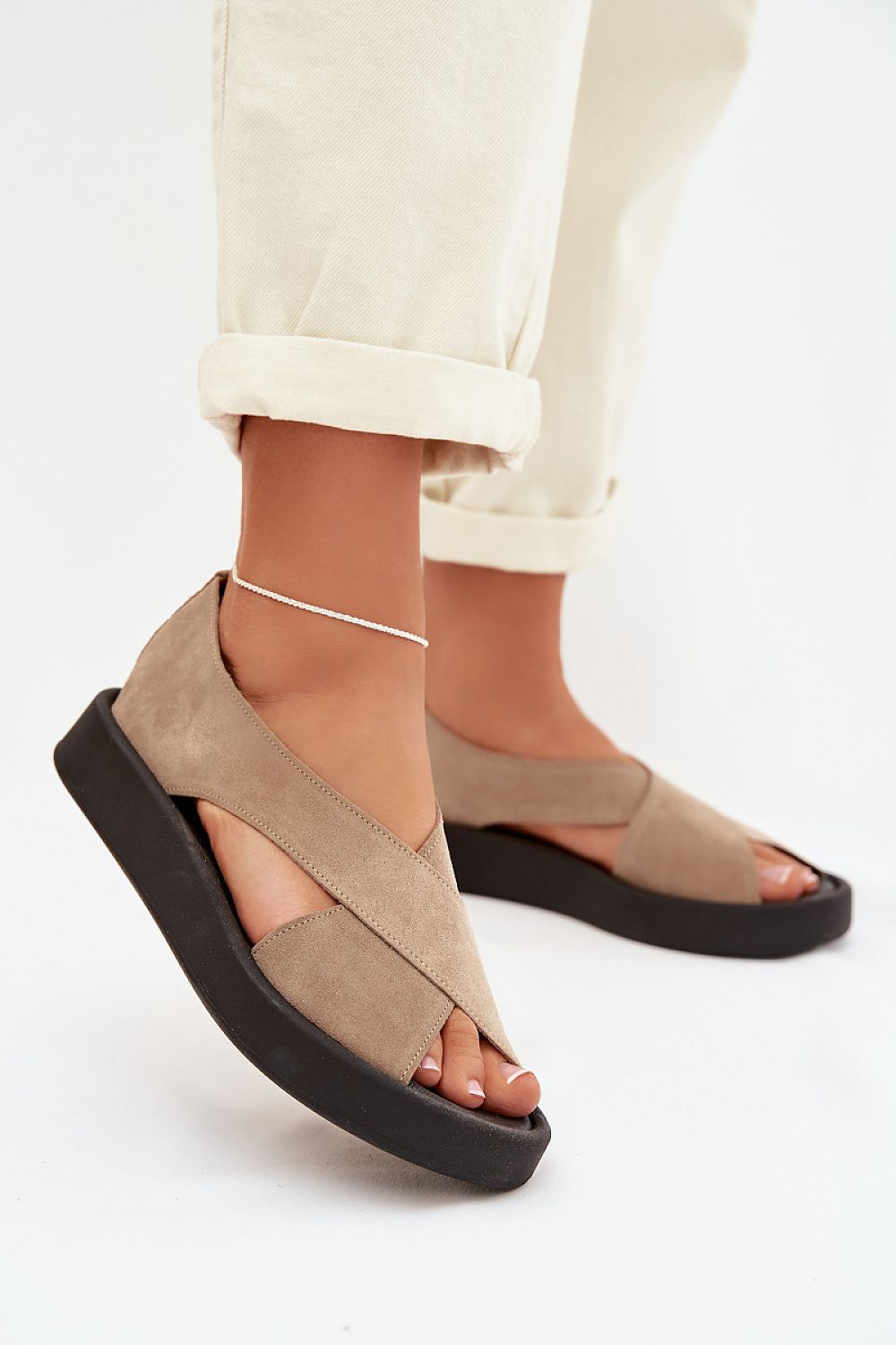 Sandals model 226329 Step in style