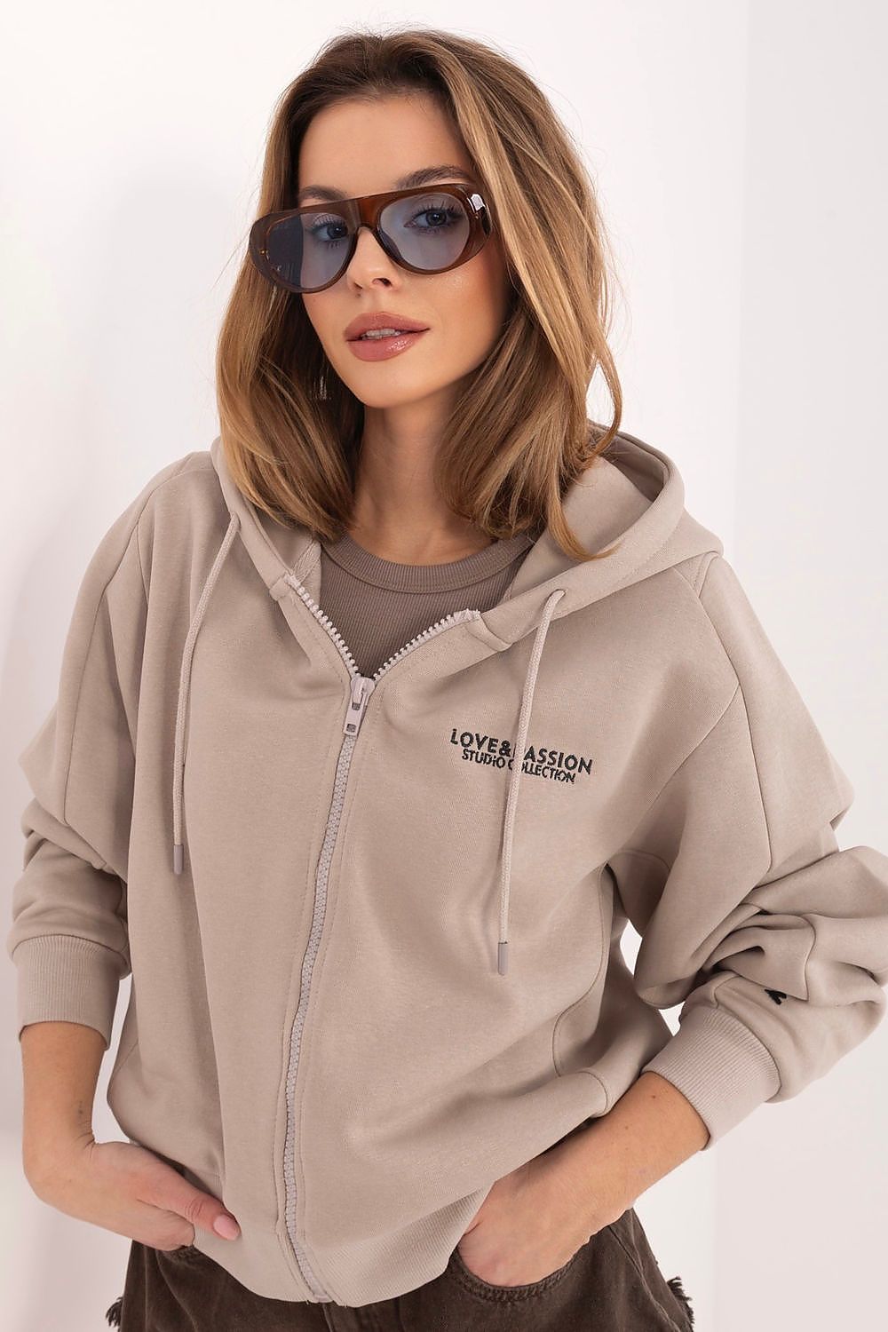 Sweatshirt model 226412 Sublevel