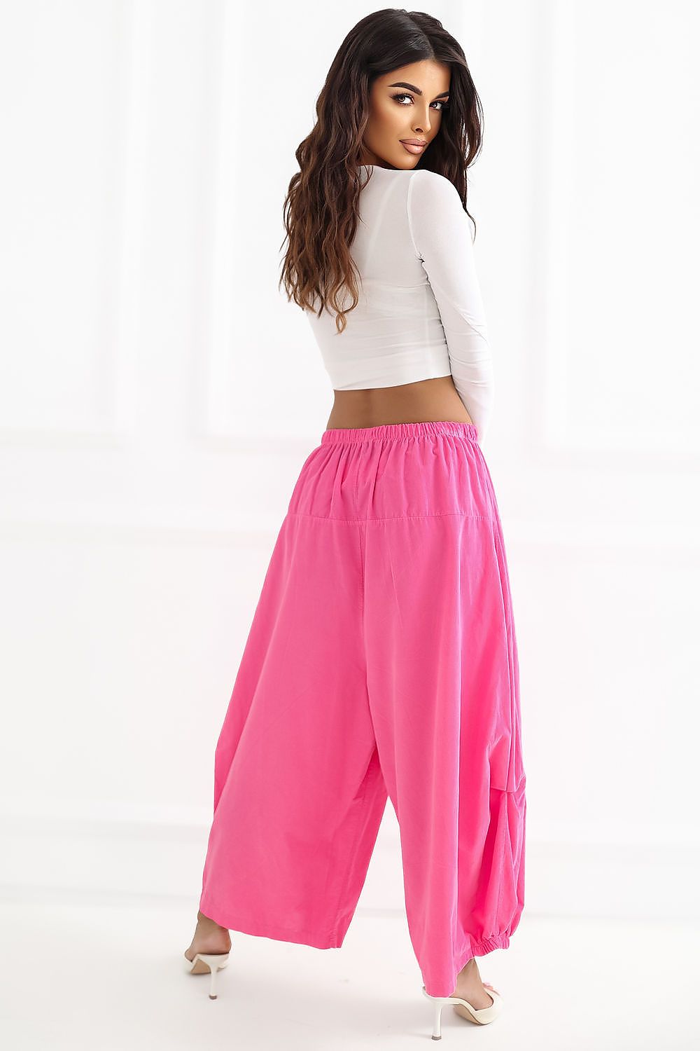corduroy trousers model 226451 Italy Moda
