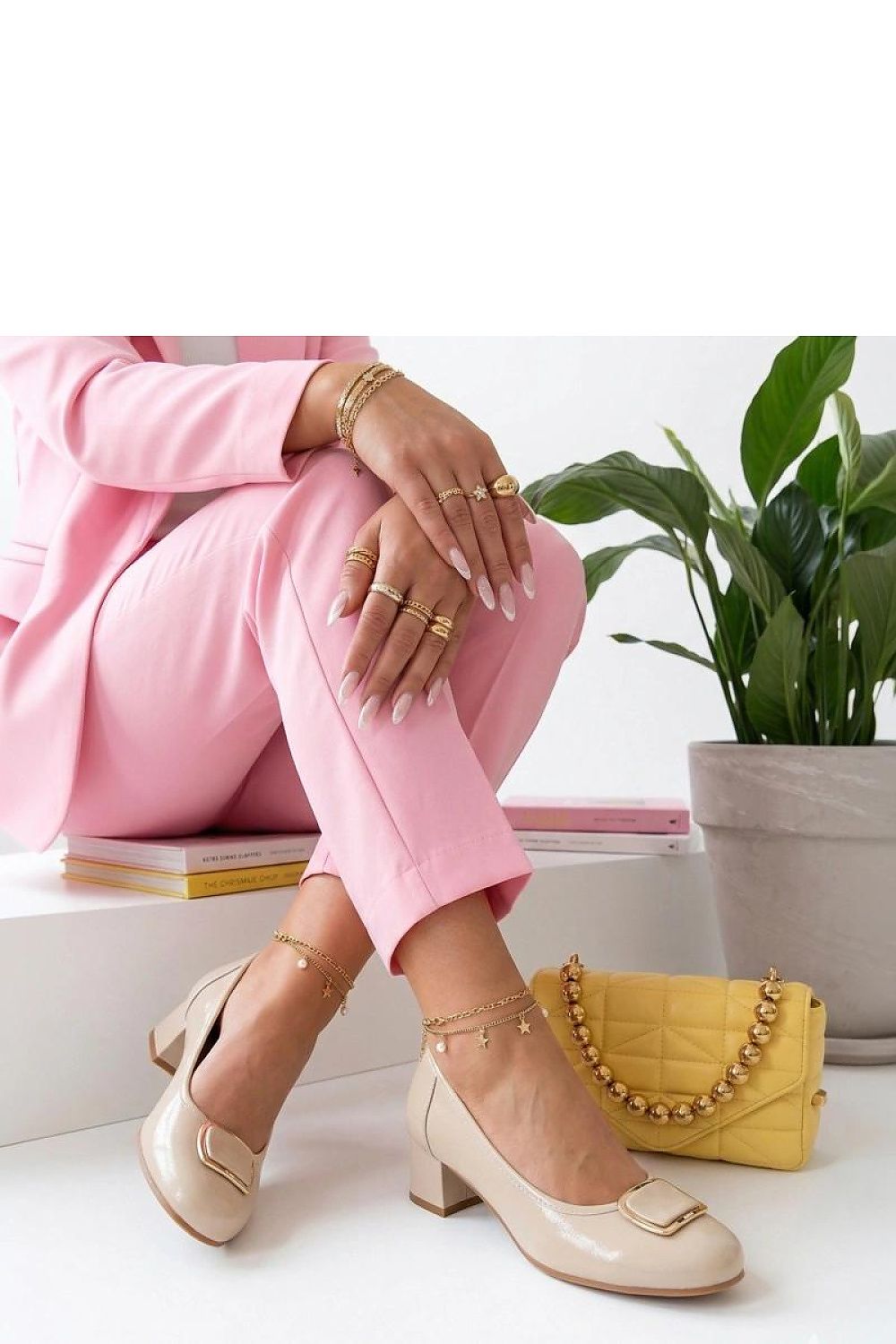 Block heel pumps model 226554 Solea