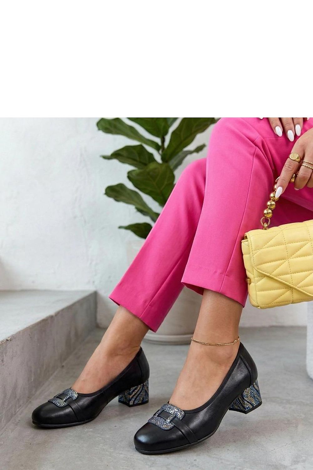 Block heel pumps model 226555 Solea