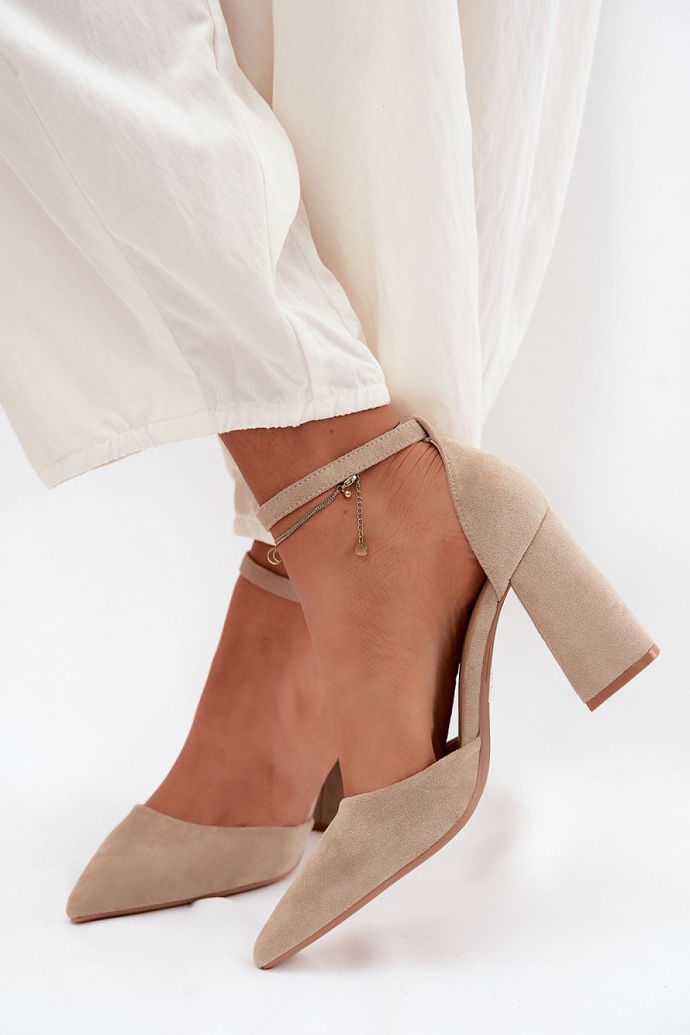 Block heel pumps model 227161 Step in style