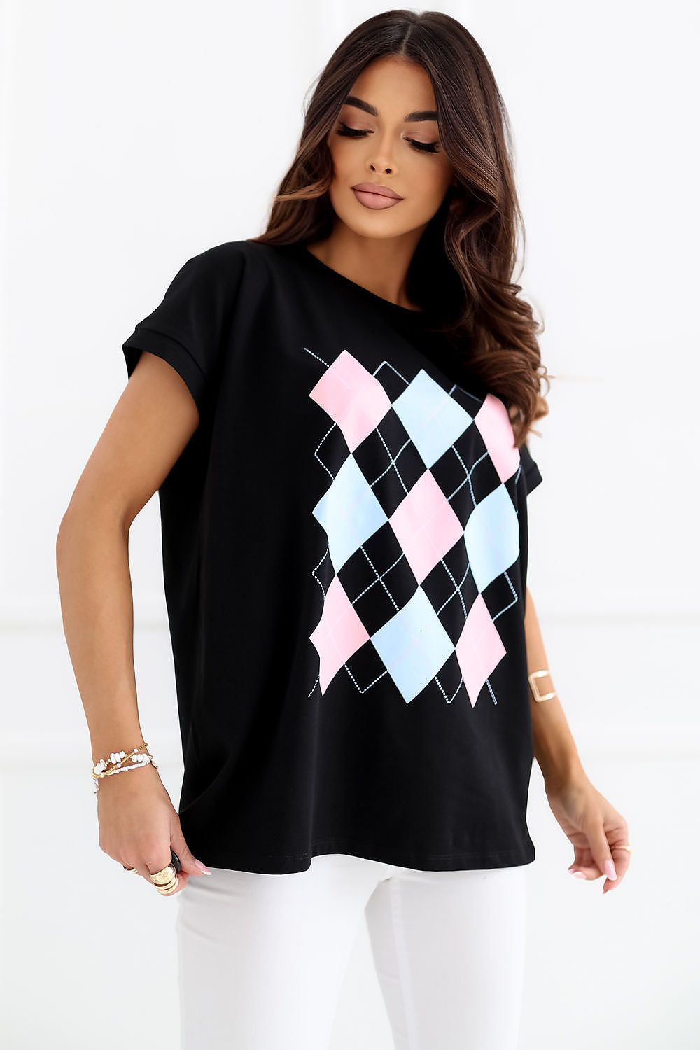 Blouse model 227308 Relevance