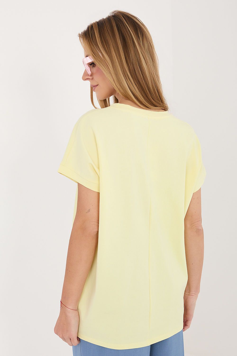 Blouse model 227309 Relevance