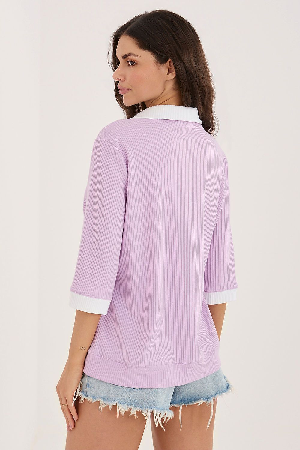 Blouse model 227320 Lakerta