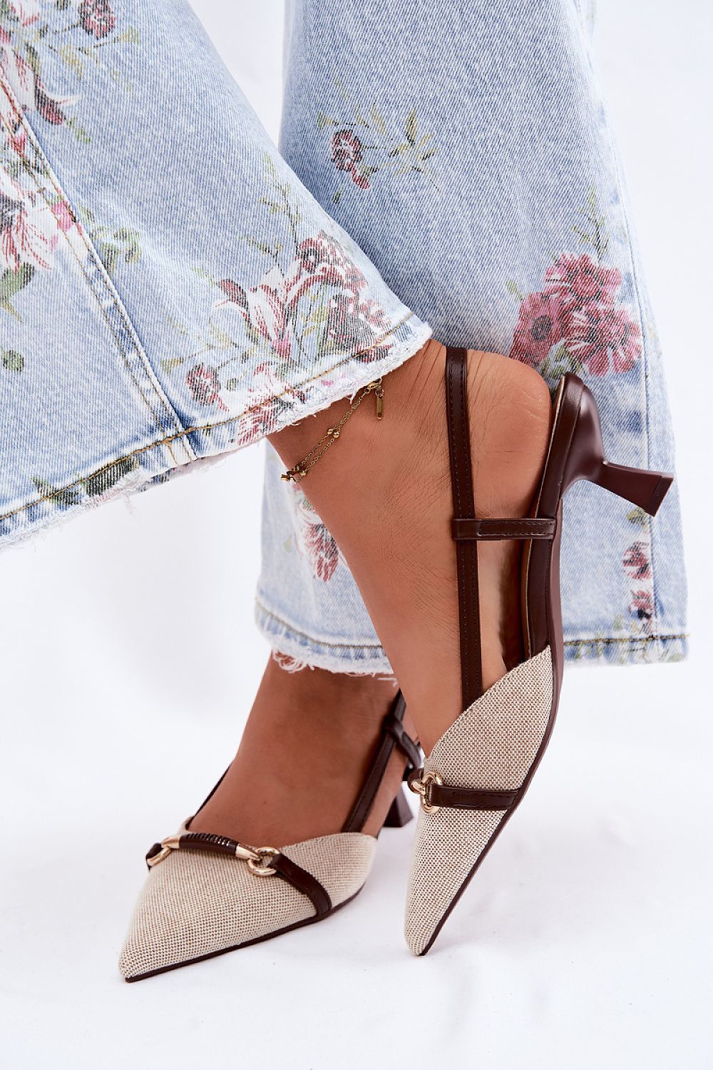 Heel sandals model 227445 Step in style