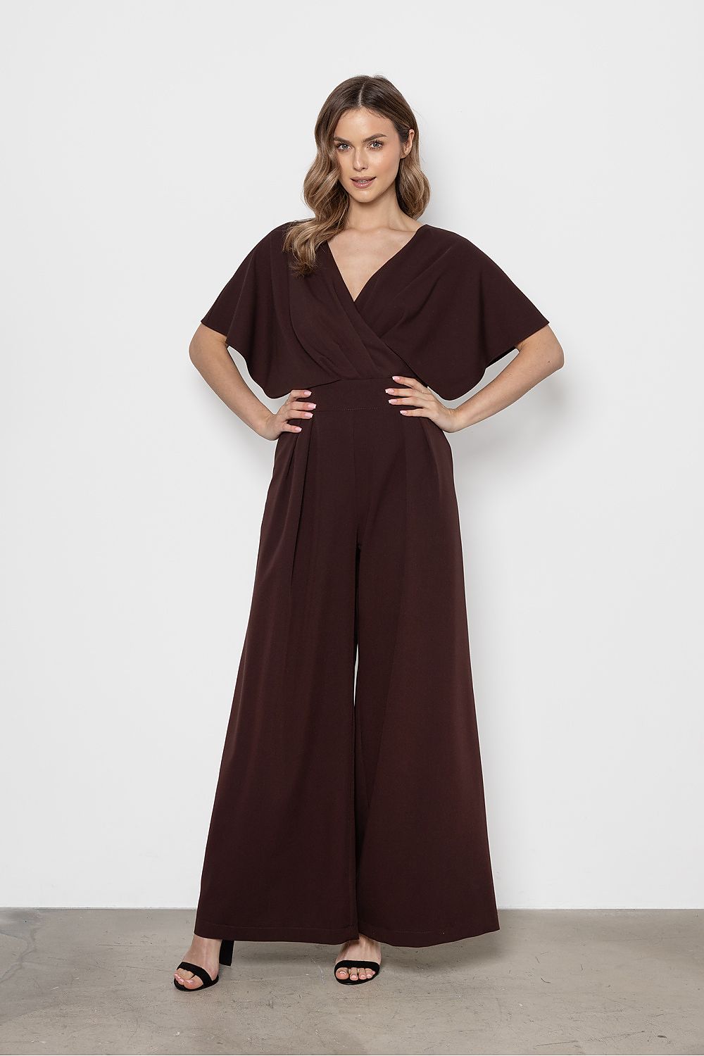 Suit model 227581 awama