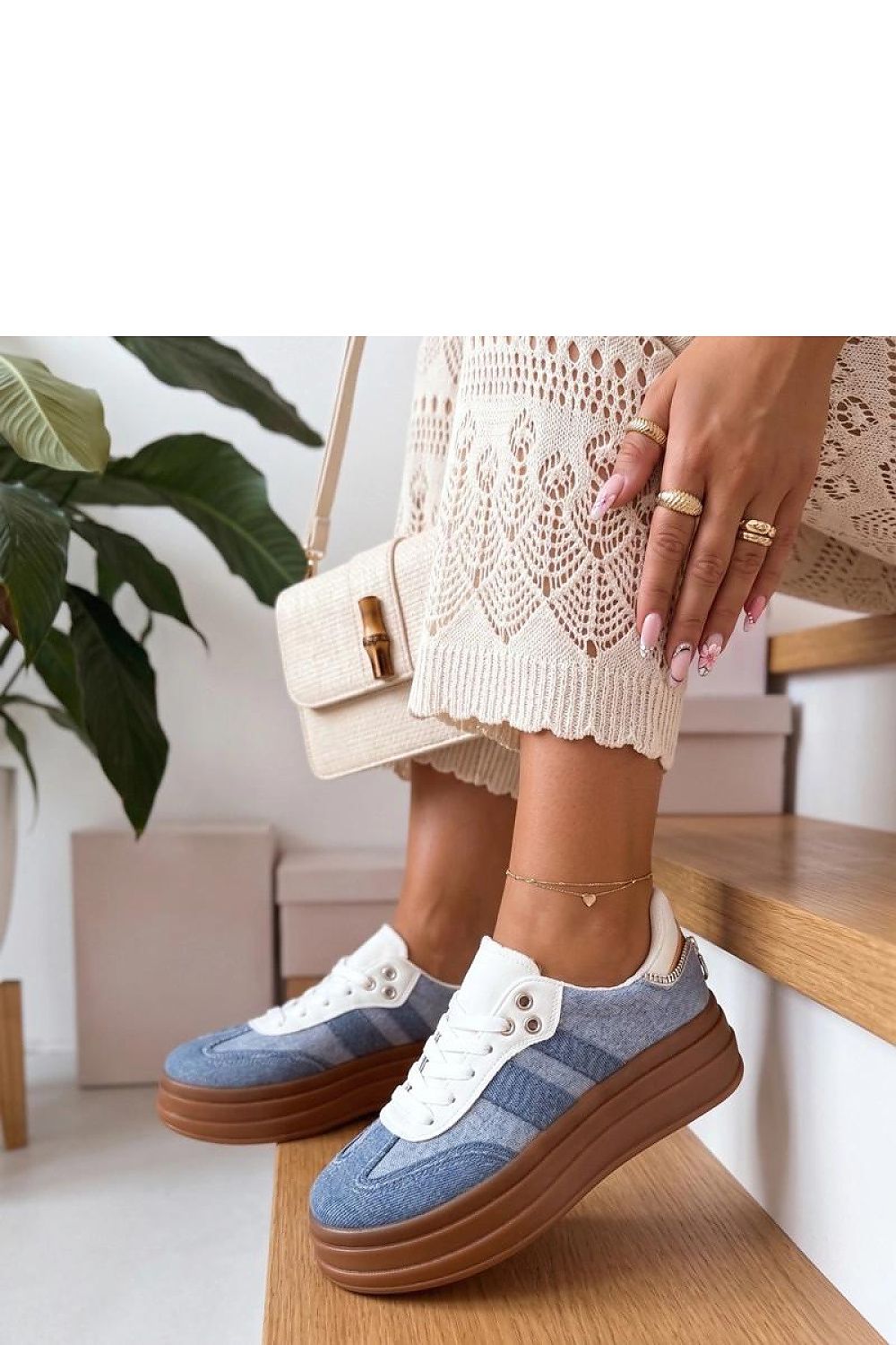Platform sneakers model 227742 Solea