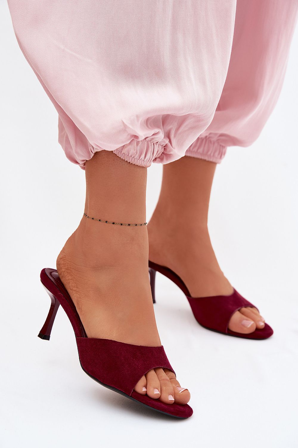 Heeled sandals model 227943 Step in style