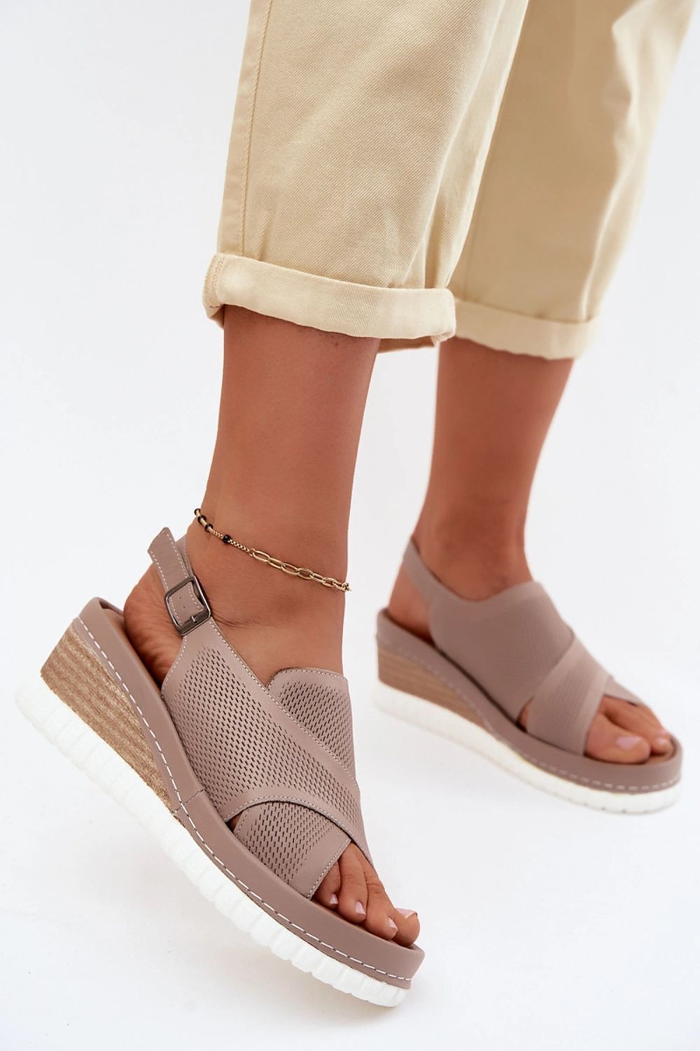 Buskin model 227897 Step in style