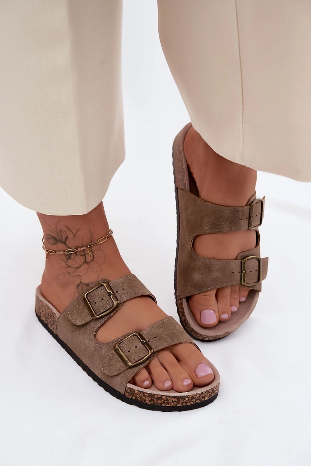 Flip-flops model 228380 Step in style
