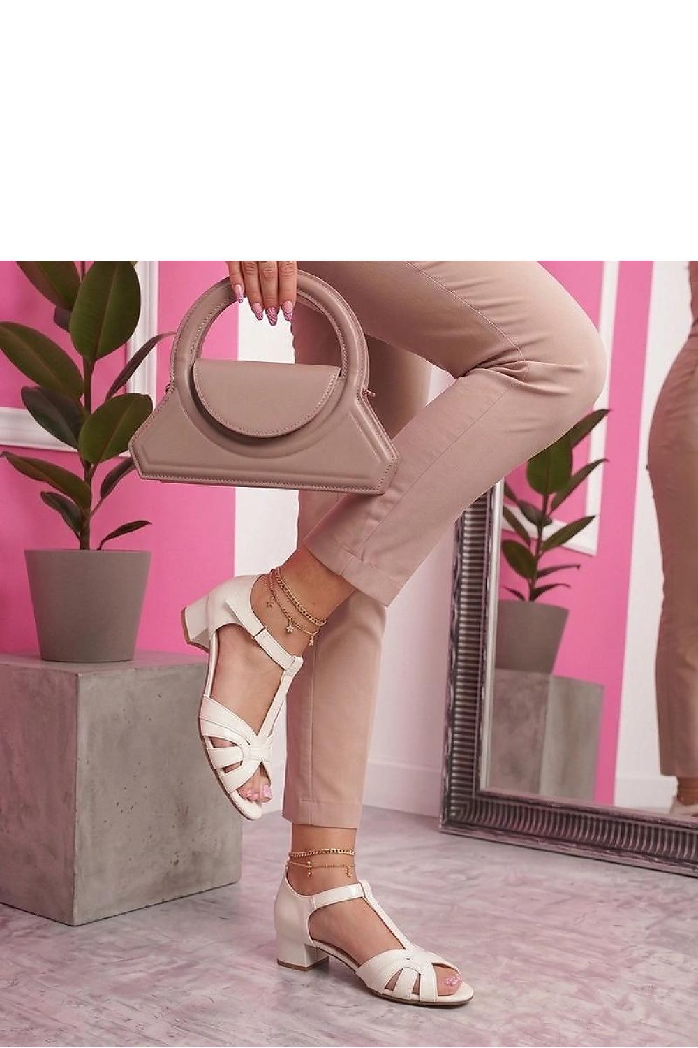 Heel sandals model 229009 Solea