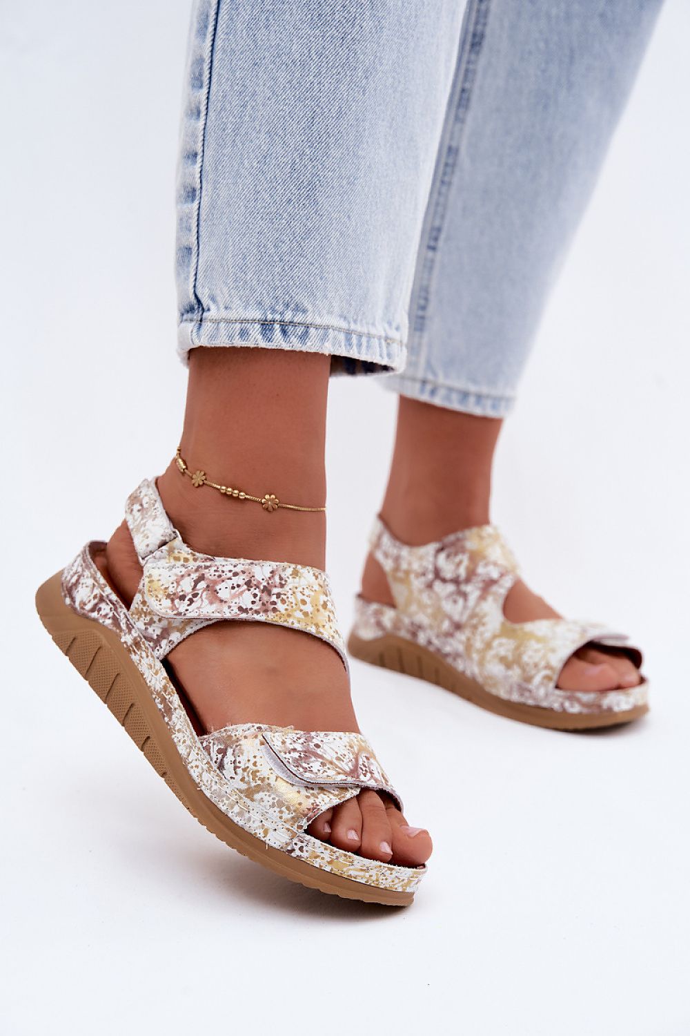 Platform sandals model 229273 Step in style