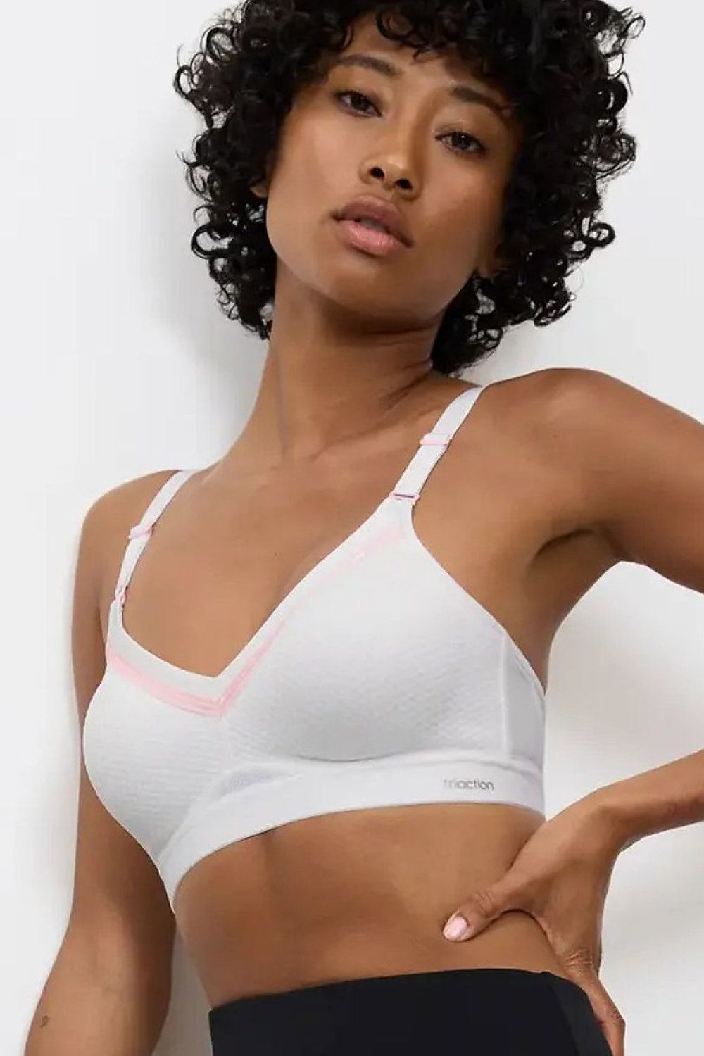 Sports bra model 229342 Triumph