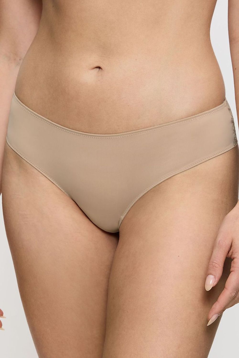T-backs model 229523 Triumph