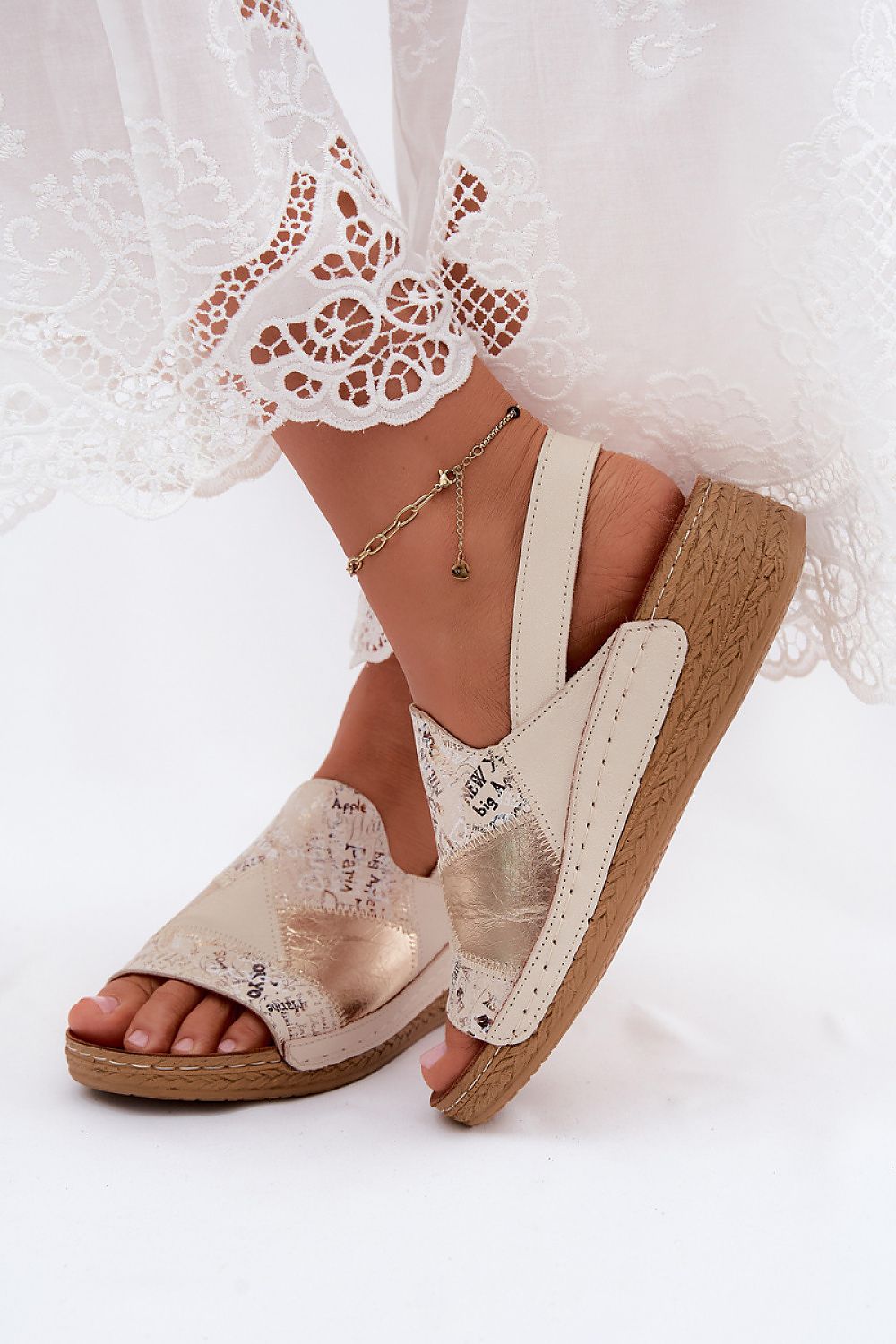 Buskin model 229705 Step in style
