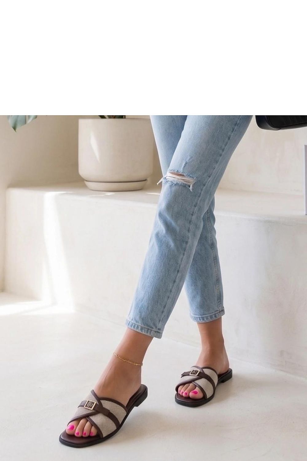 Flip-flops model 229804 Solea