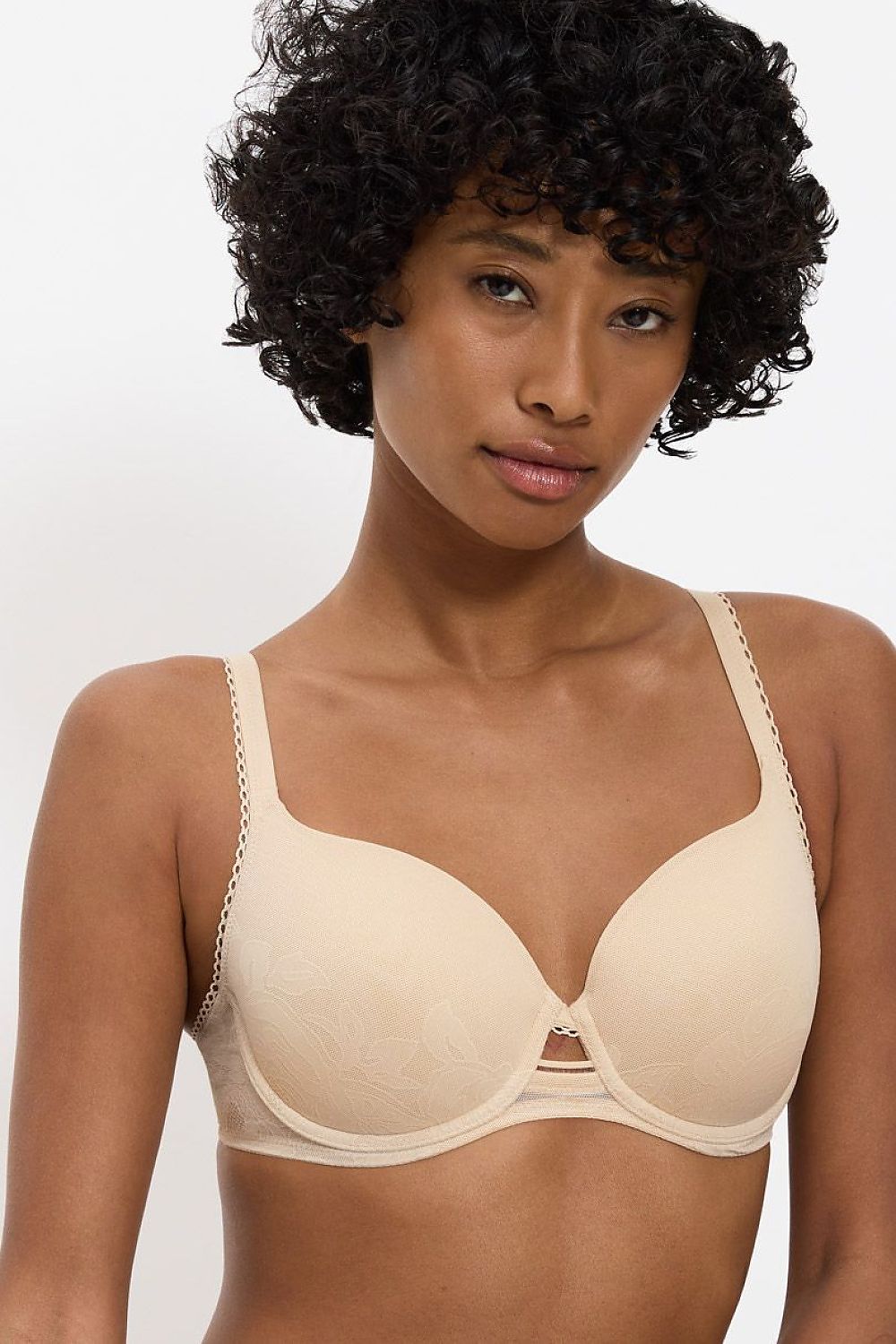 Padded bra model 230238 Triumph