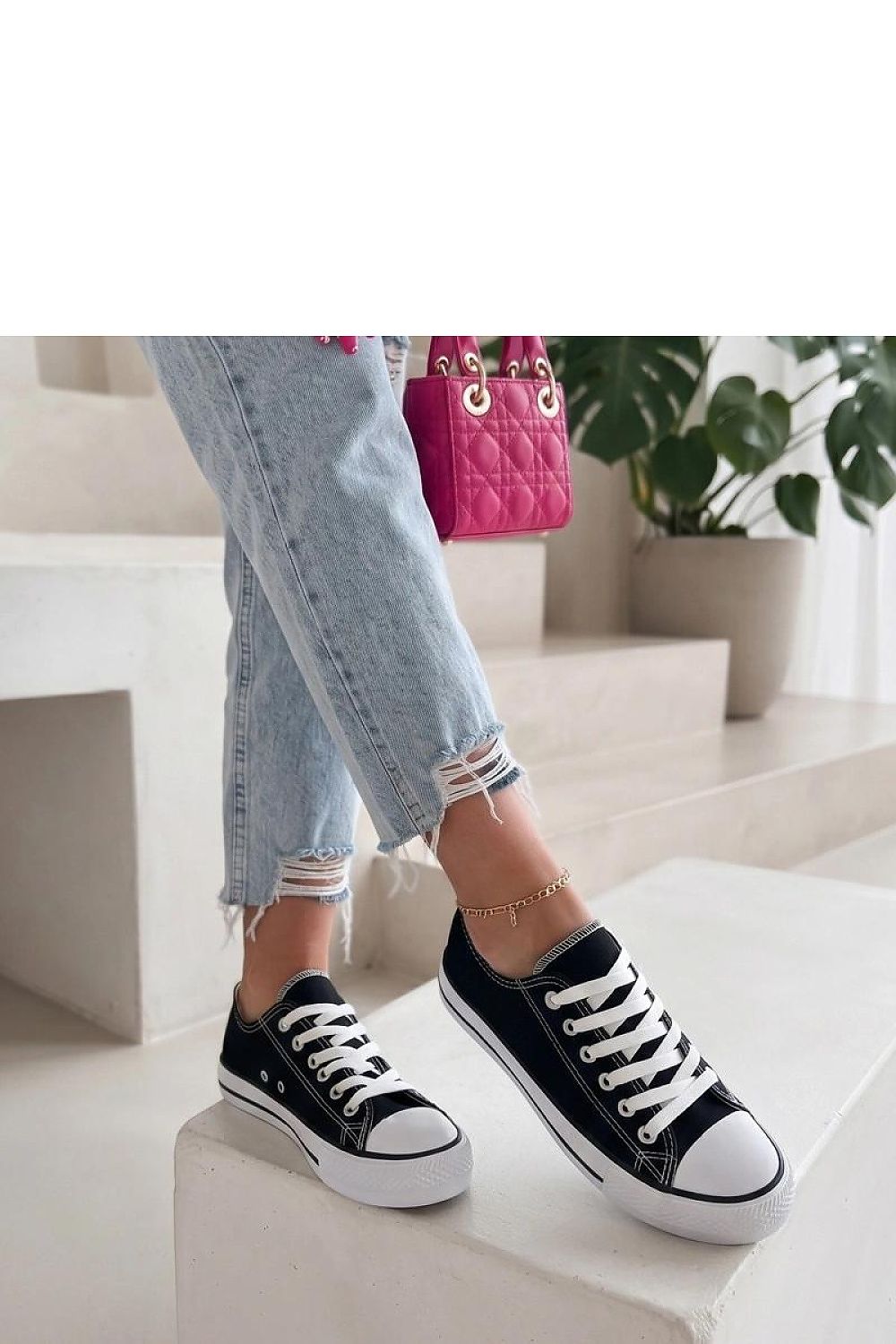 Sneakers model 230516 Solea