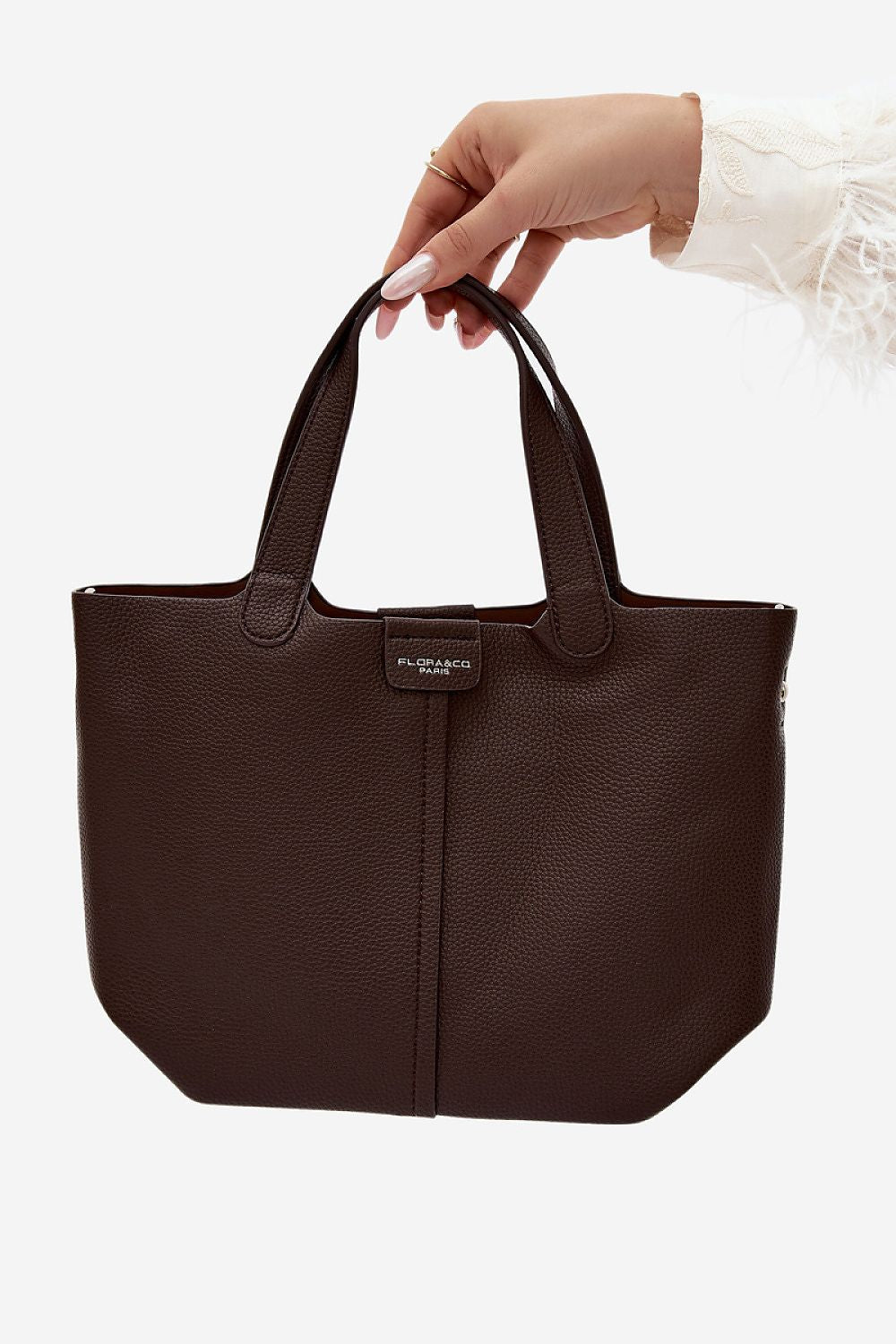 Everyday handbag model 230536 Step in style