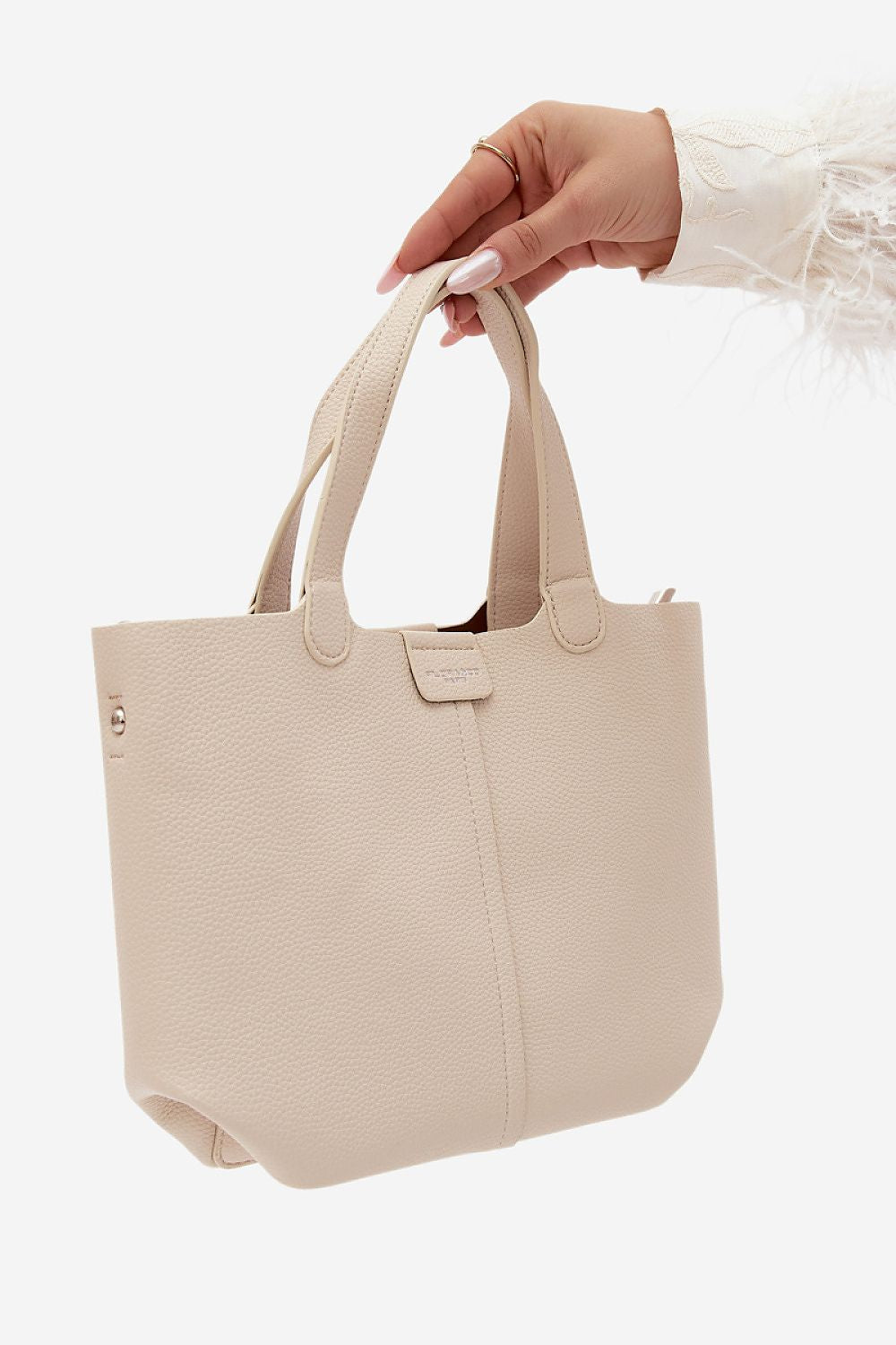 Everyday handbag model 230537 Step in style